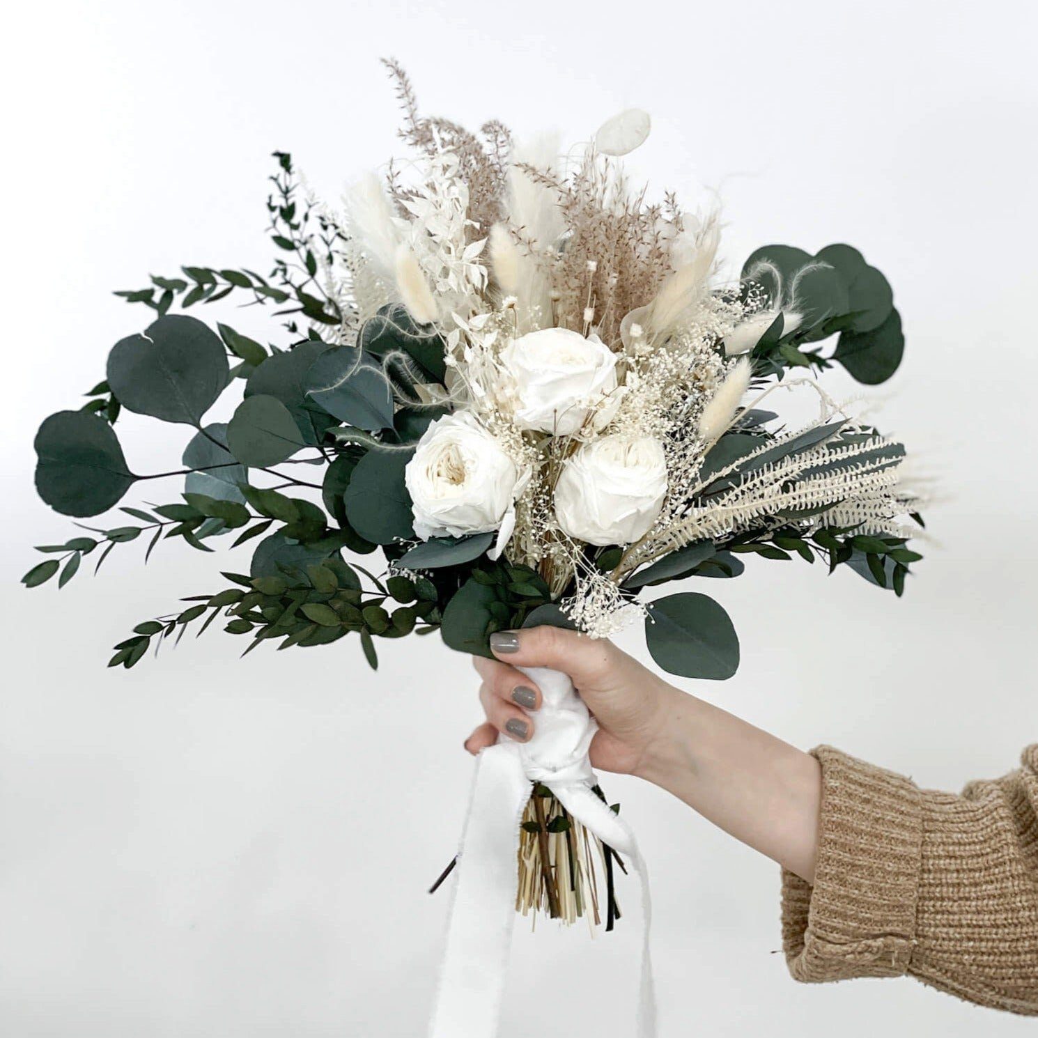 Trockenblume Verwobene Ewigkeit: Der Brautstrauß der Unsterblichkeit in Rose, LYKKE & You, Höhe 50 cm