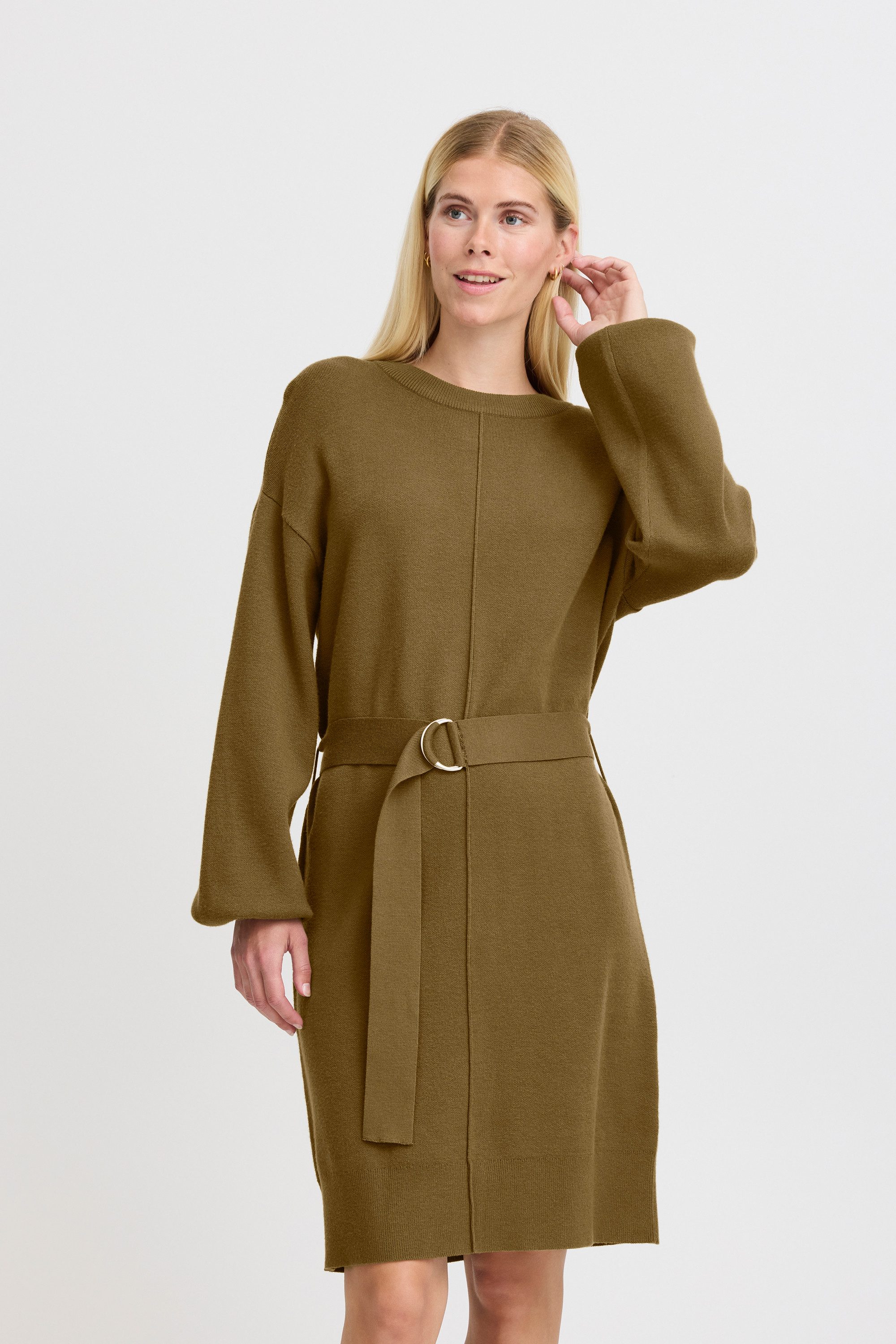 b.young Strickkleid Kleid BYOTARI