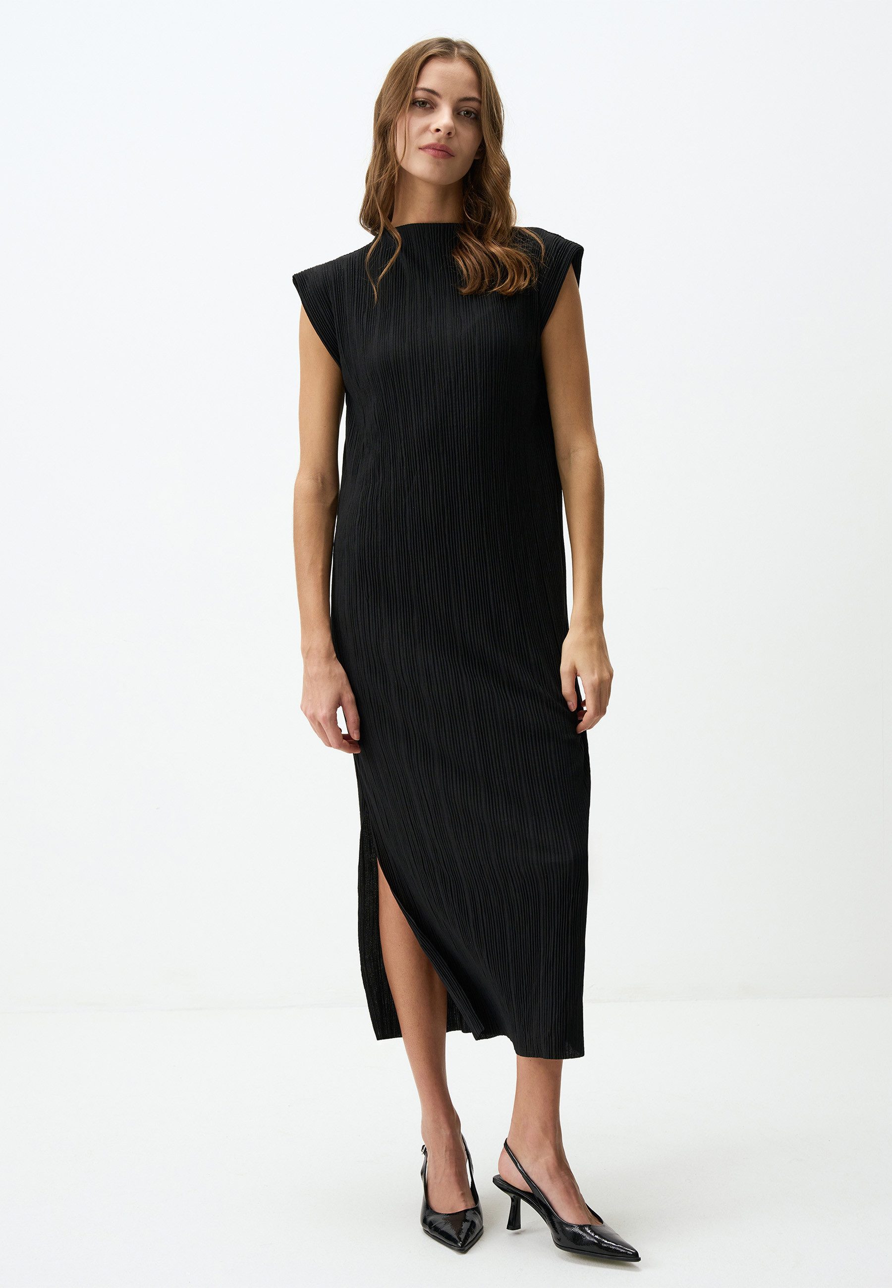 Midikleid Klassisches Schwarzes Midikleid Mit Ärmellosem Design