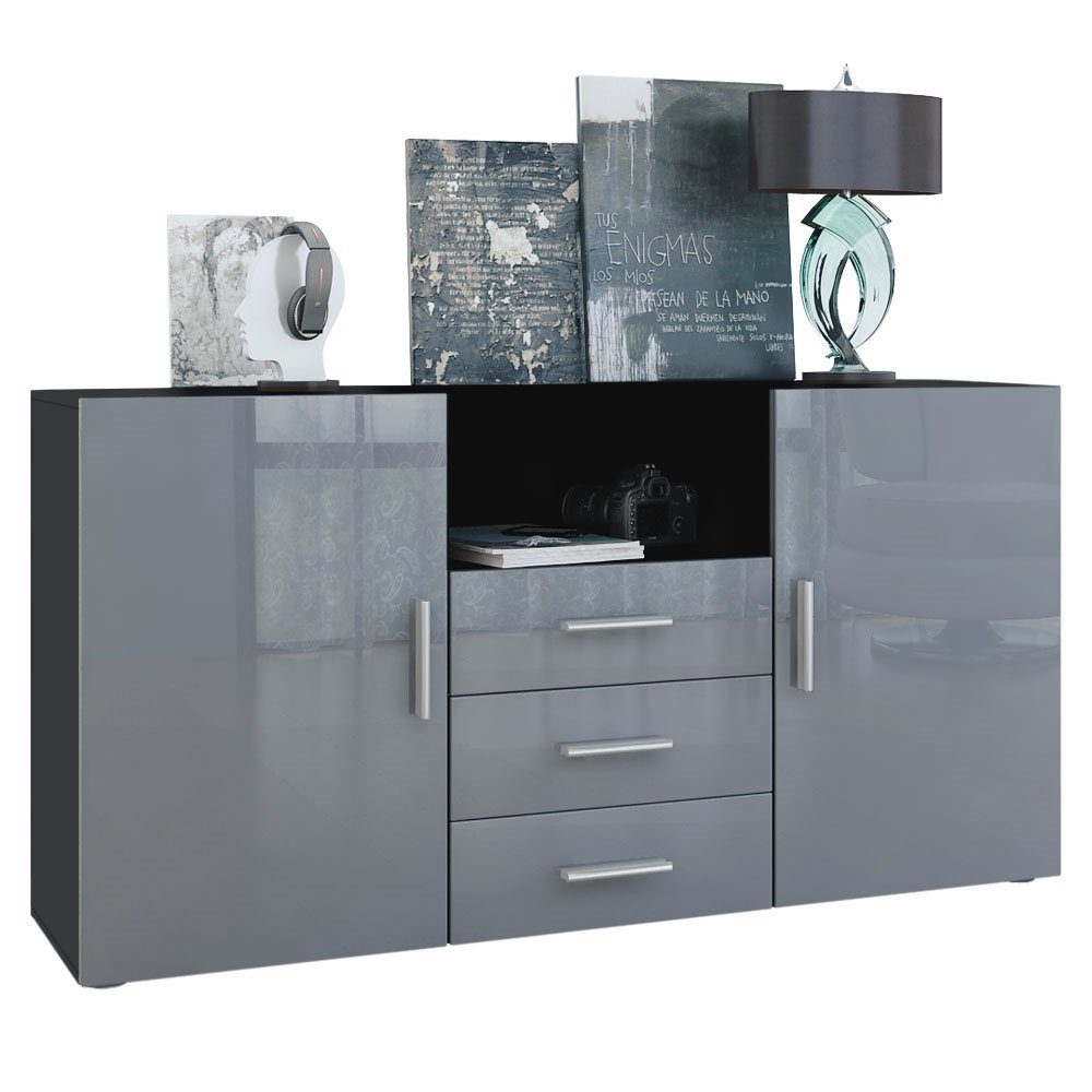 Vladon Sideboard Skadu (Kommode, mit 2 Türen, 3 Schubladen und 1 offenem Fach), Schwarz matt/Grau Hochglanz (138,5 x 71,5 x 35 cm)