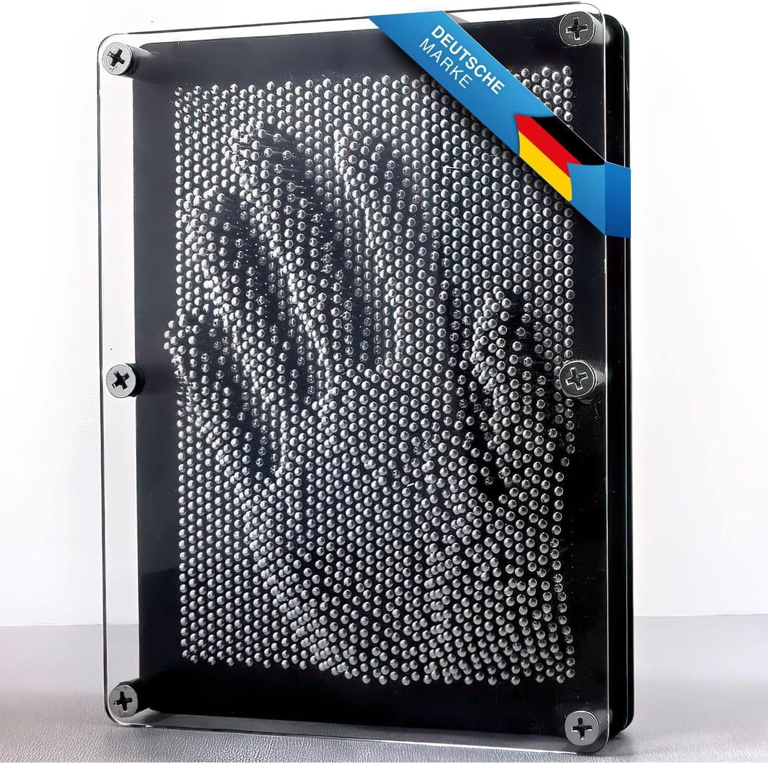 Goods+Gadgets Dekoobjekt GOODS+GADGETS 3D Nagelbild Pinpressions Skulptur Bild - Retro Pinart (Pinpressions Skulptur, Retro Spielzeug), 20 x 15 cm