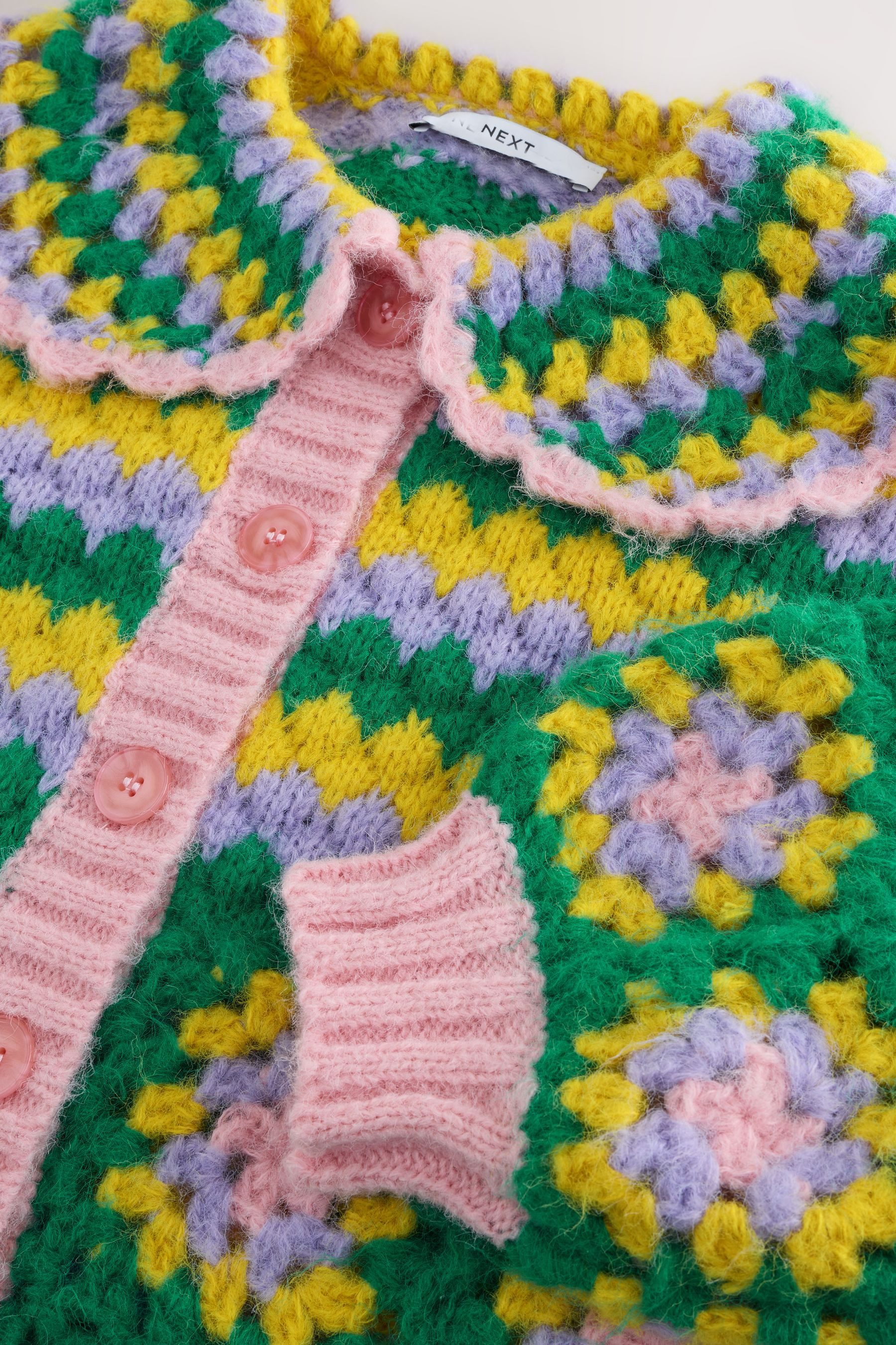 Next Strickjacke Strickjacke mit handgehäkeltem Kragen (1-tlg) günstig online kaufen