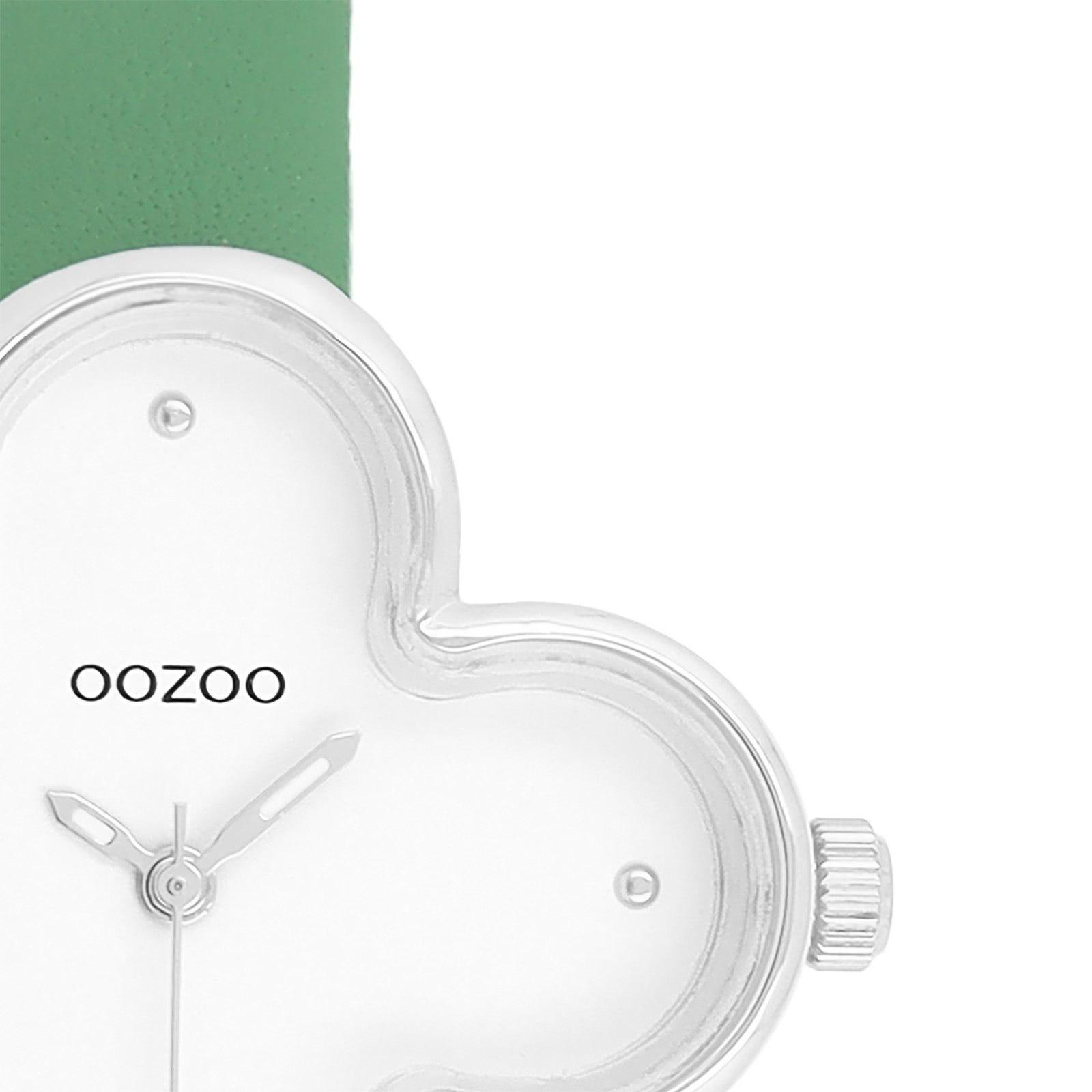 OOZOO Quarzuhr Oozoo Damen Armbanduhr Timepieces Analog, (Analoguhr), Damenuhr kleeform, extra groß (ca 32x32mm) Lederarmband, Fashion-Style