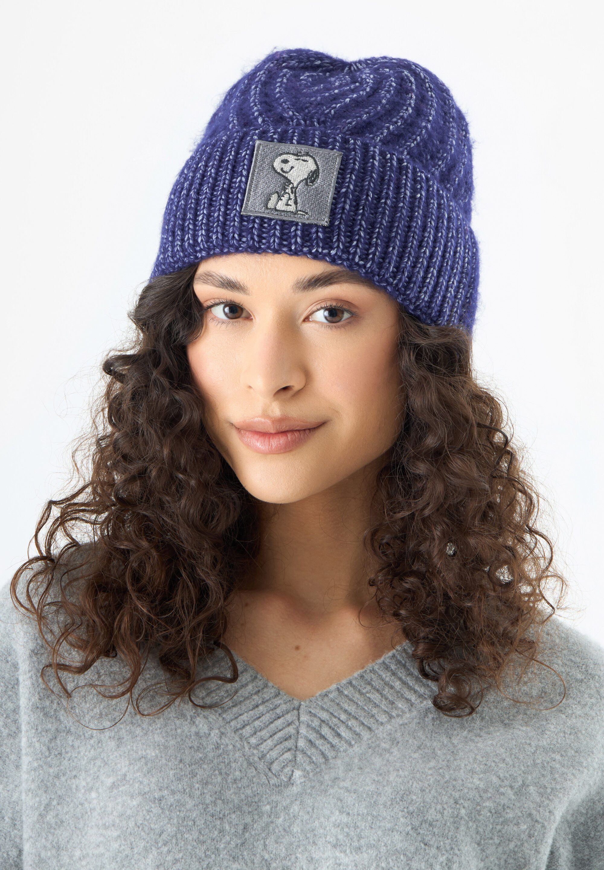 Codello Strickmütze (1-St) Mit Snoopy-Patch