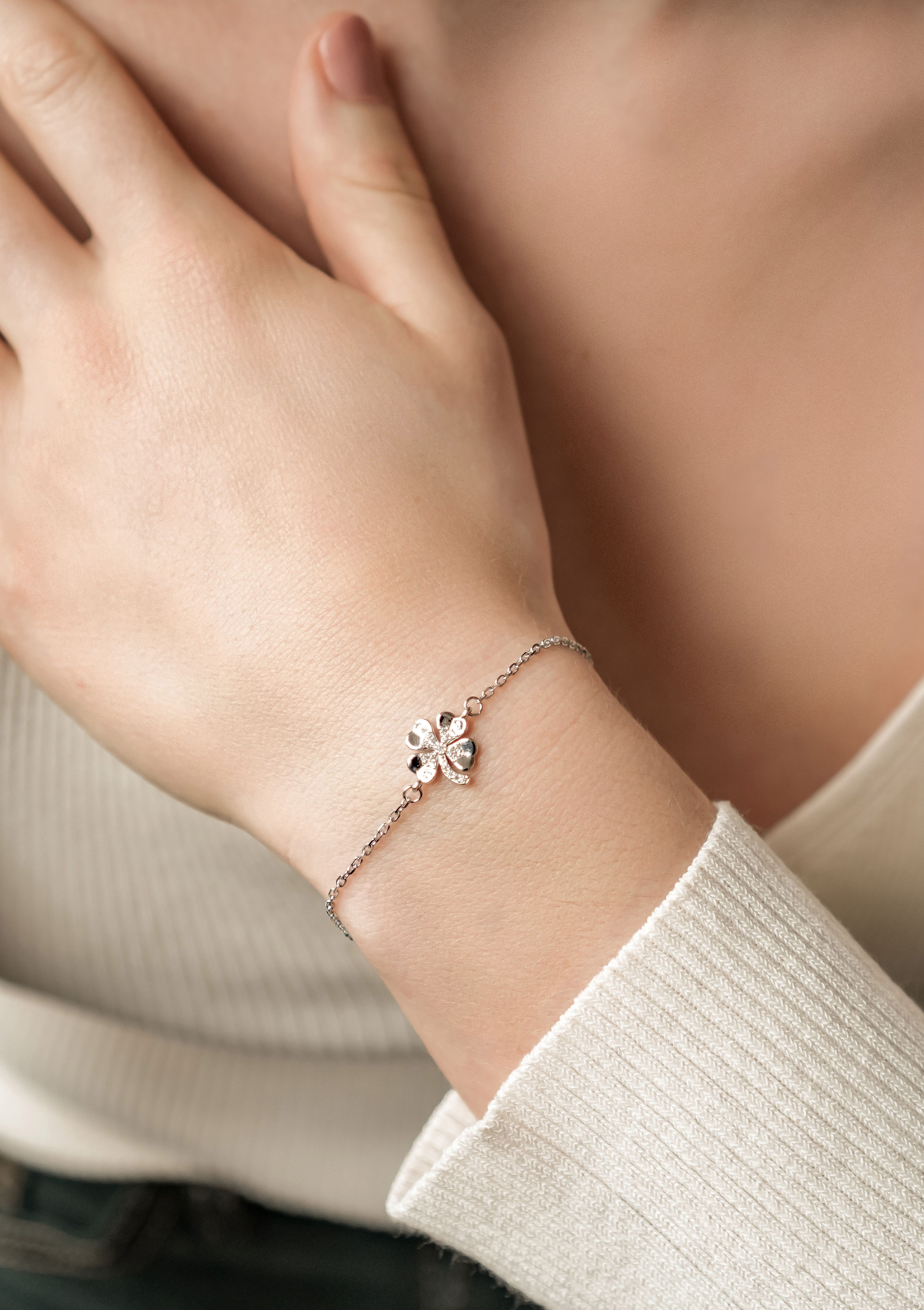 Hey Happiness Silberarmband Vierblättriges Kleeblatt mit Zirkon in Roségold günstig online kaufen