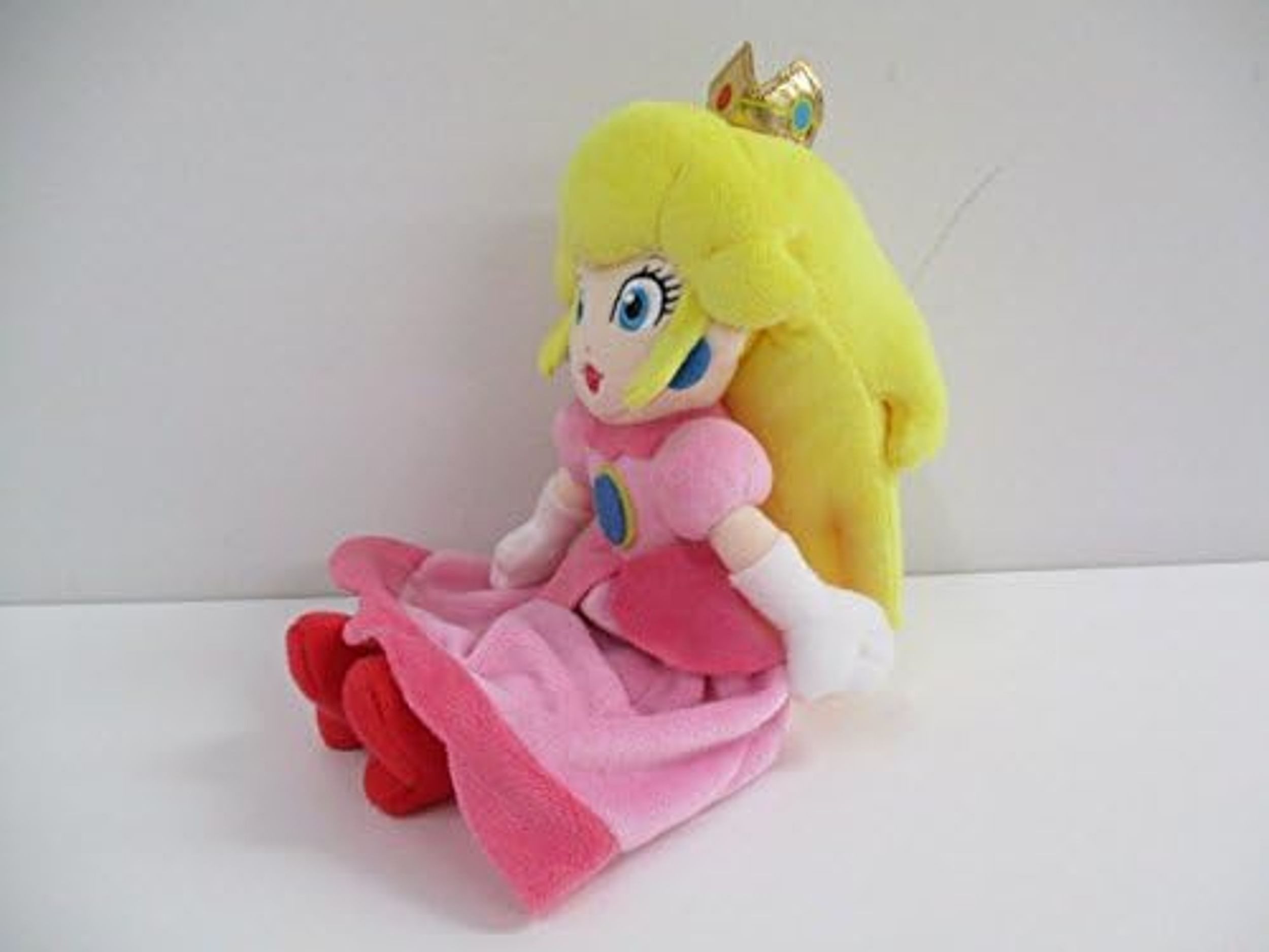 Together Plus Plüschfigur Prinzessin Peach