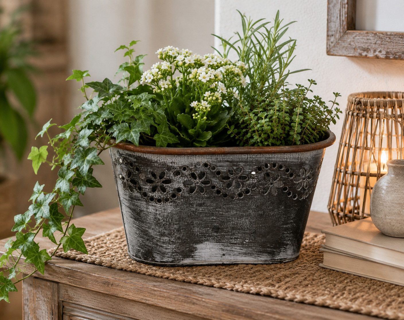 finehomegarden Pflanzschale Metall Jardiniere Blütenrand Ø26x15cm H14cm Pflanzgefäß Blumentopf (1 St., 1x Pflanzschale), Pflanzschale Dekoration oval