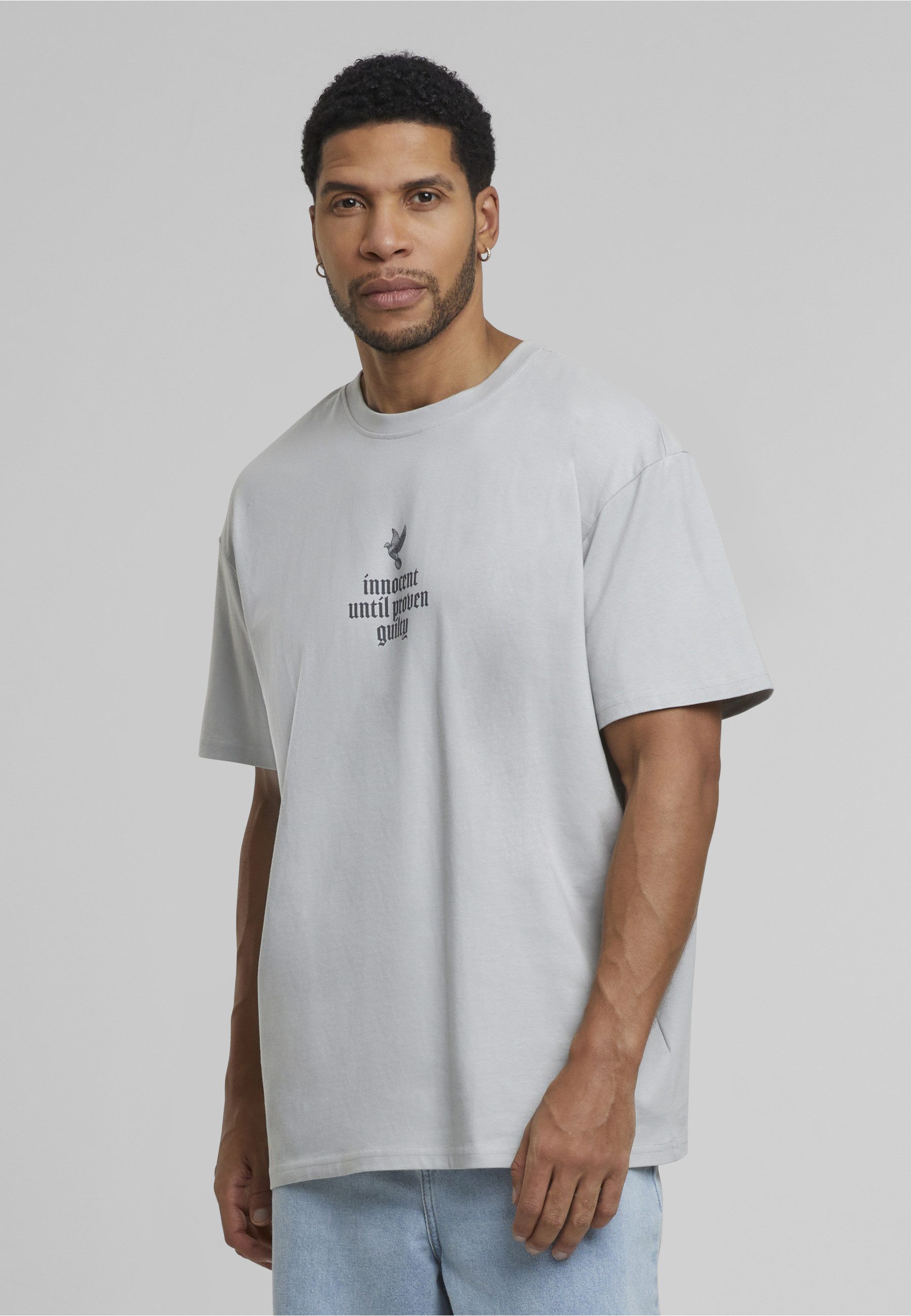 Upscale by Mister Tee T-Shirt Upscale by Mister Tee Herren Justice Oversize Tee (1-tlg) – Bild 4 von 5