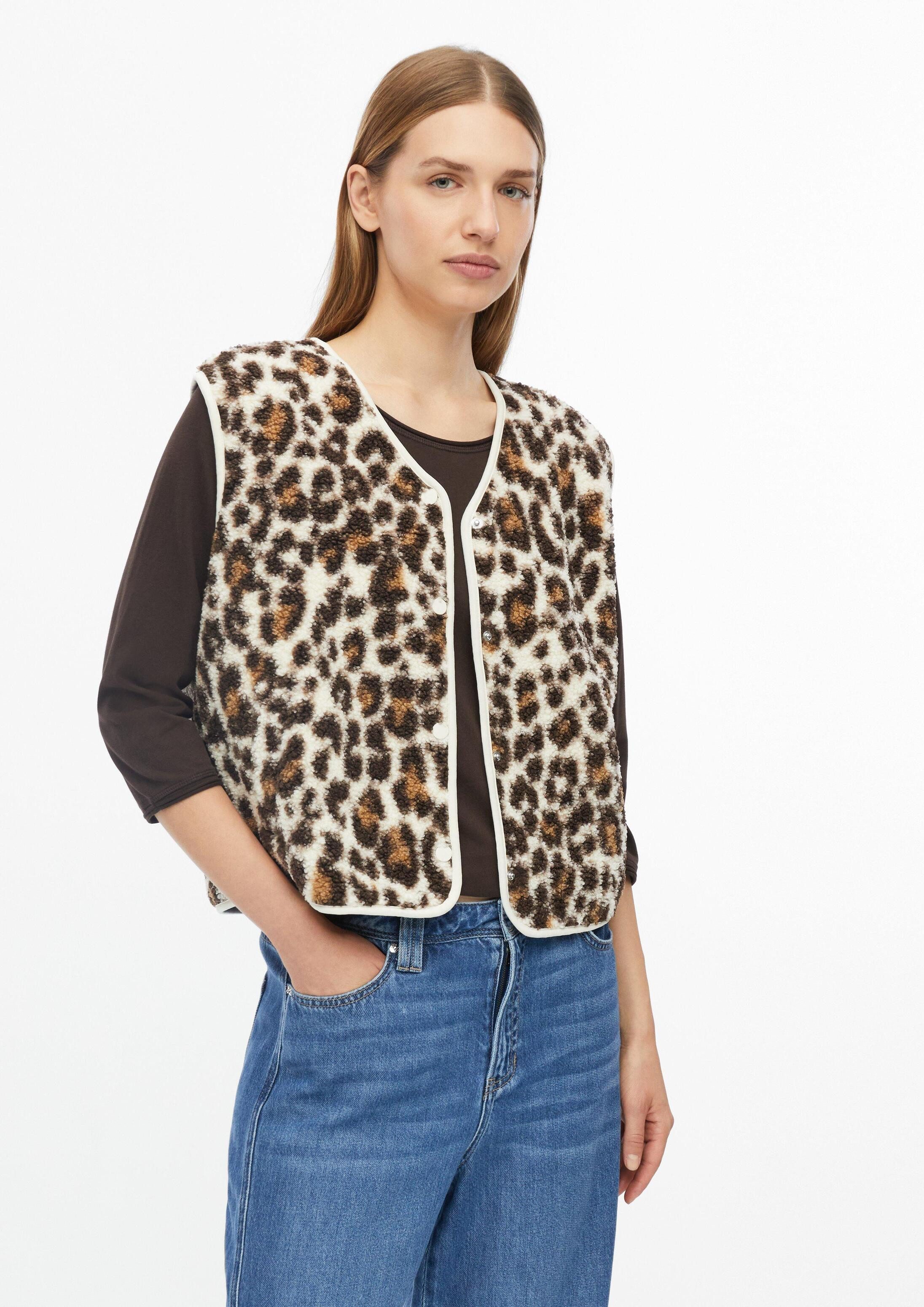 s.Oliver Funktionsweste Indoor-Weste Teddy-Weste mit Leo-Muster im Relaxed Fit