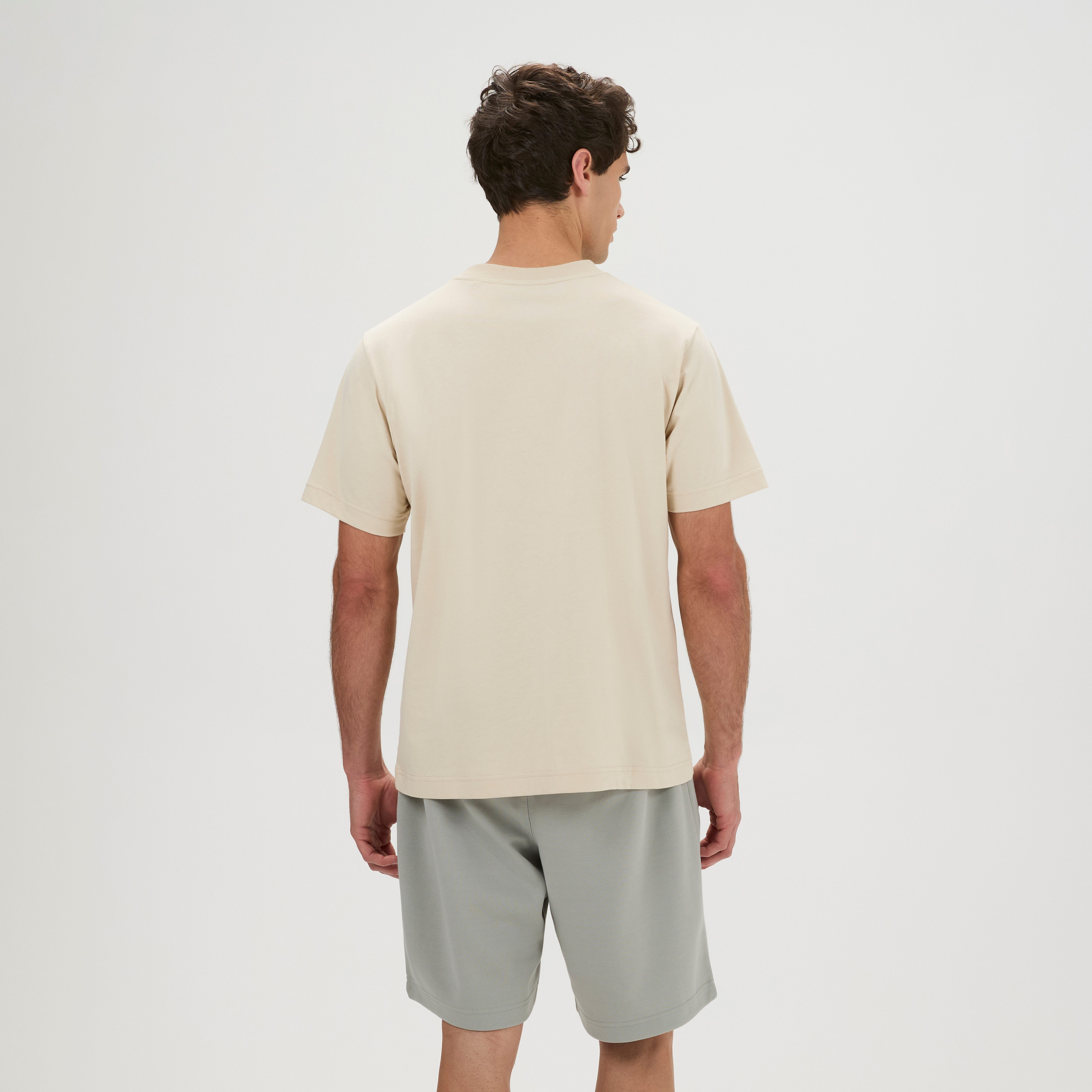 Ellesse T-Shirt FLORAN TEE mit Rundhalsausschnitt, Kurzarm-Design, aus Baumwolle, normale Länge