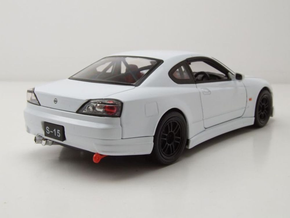 Welly Modellauto Nissan Silvia S-15 1999 weiß, Maßstab 1:24
