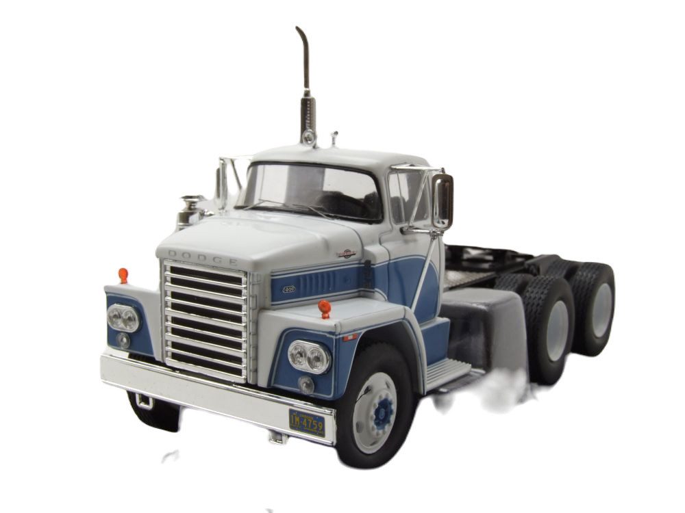 ixo Models Modellauto Dodge LCF CT900 Zugmaschine 1960 weiß blau, Maßstab 1:43
