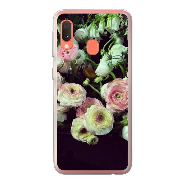 MuchoWow Handyhülle Pastellfarbene Blumen auf schwarzem Hintergrund Handyhülle Samsung Galaxy A20e Smartphone-Bumper Print Handy