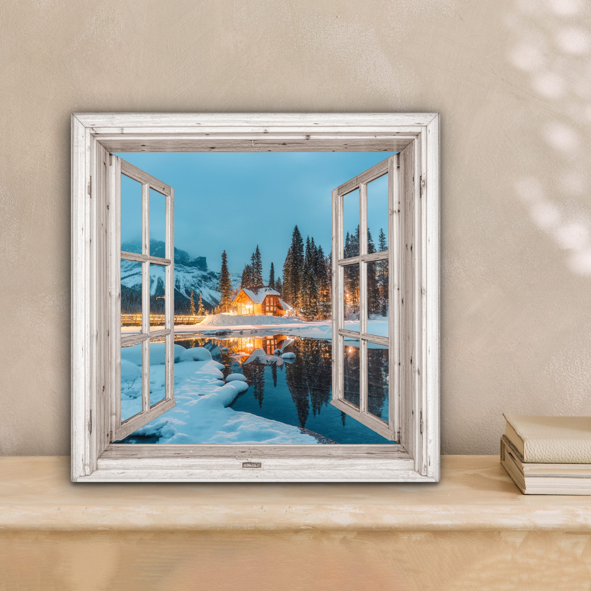 OneMillionCanvasses® Leinwandbild Durchblick - Winterlandschaft - Natur - Haus - Berge, Fotodruck (1 St), Wandbild, Deko Schlafzimmer Wohnzimmer Flur 20x20 cm