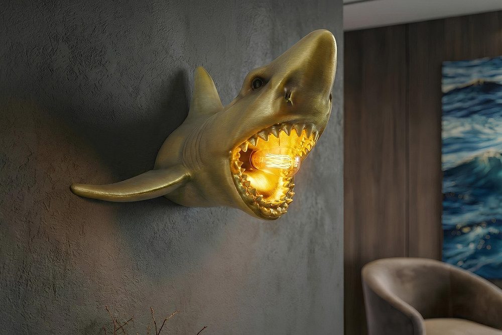 riess-ambiente Wandleuchte SHARK 40cm gold - Hai, Skulptur, handgefertigt, Tiefsee, Fisch, modern, Ein-/Ausschalter, ohne Leuchtmittel, Nautische Tierlampe - ideal für Wohnzimmer, Schlafzimmer oder Flur