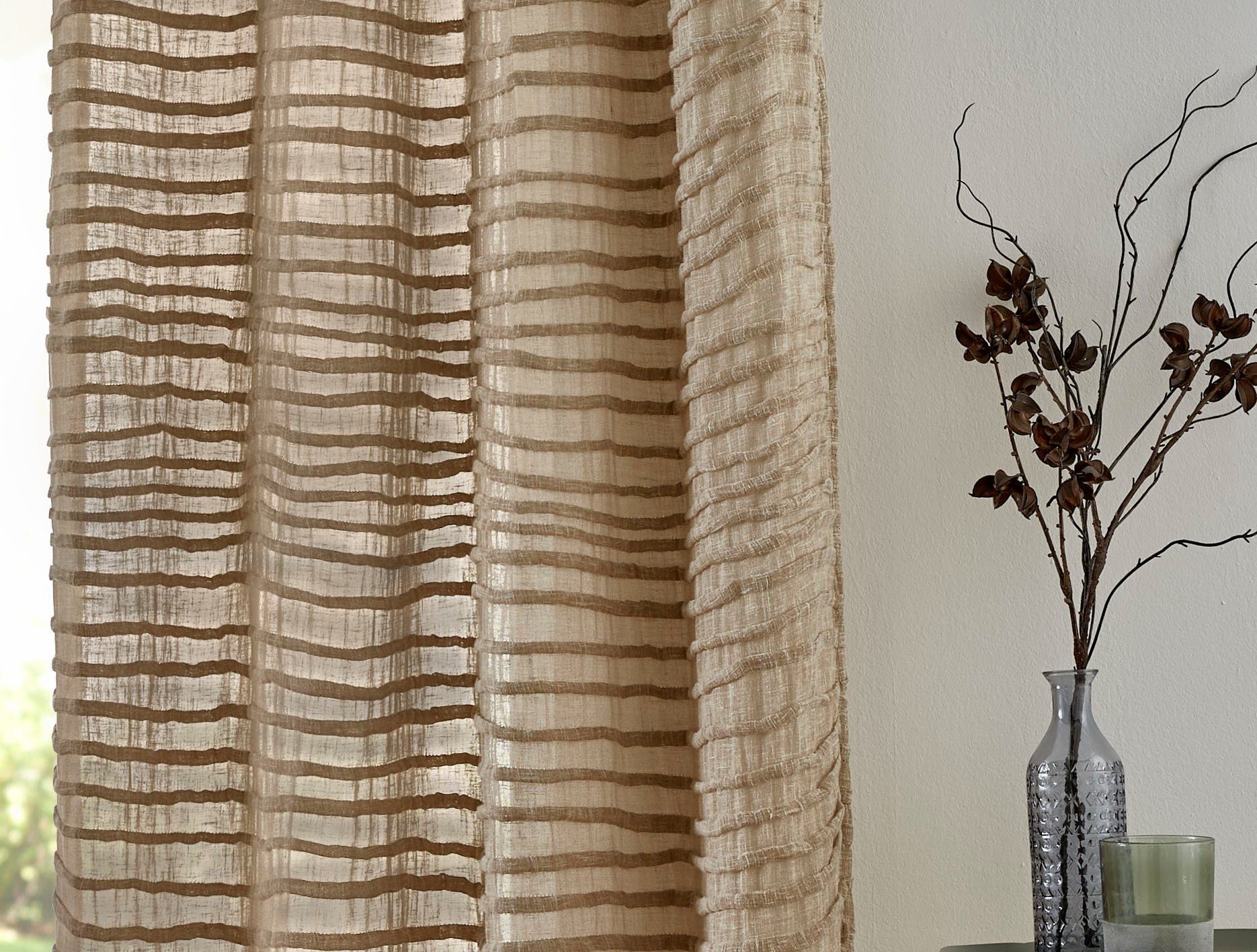 Kutti Vorhang Crinkle allover (1 St), Ösen, halbtransparent, Leinenstruktur, Musselin-Struktur, Handmade, Ösen Aufhängung, Halbtransparent