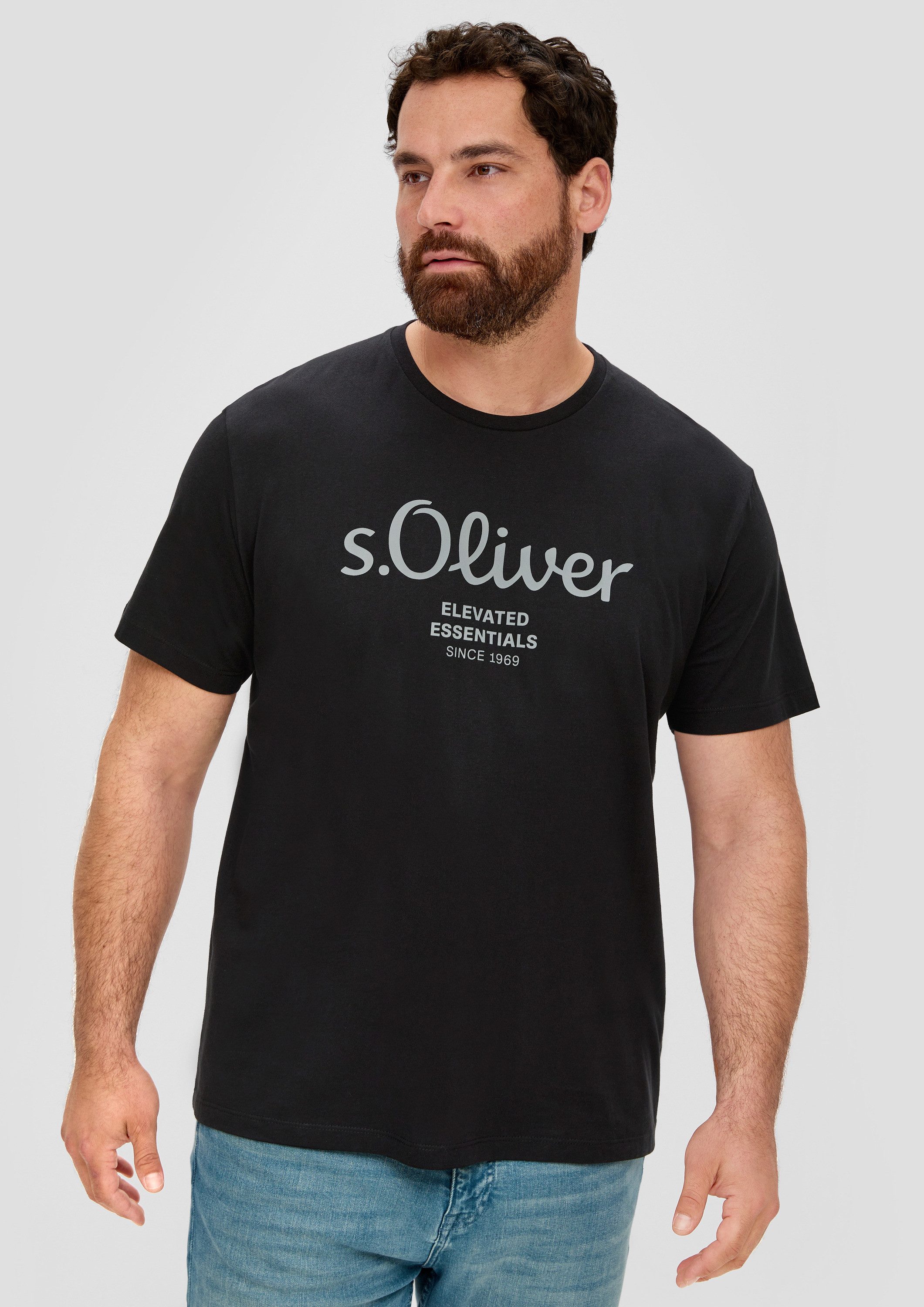 s.Oliver Kurzarmshirt T-Shirt Baumwoll-T-Shirt mit Logo-Print
