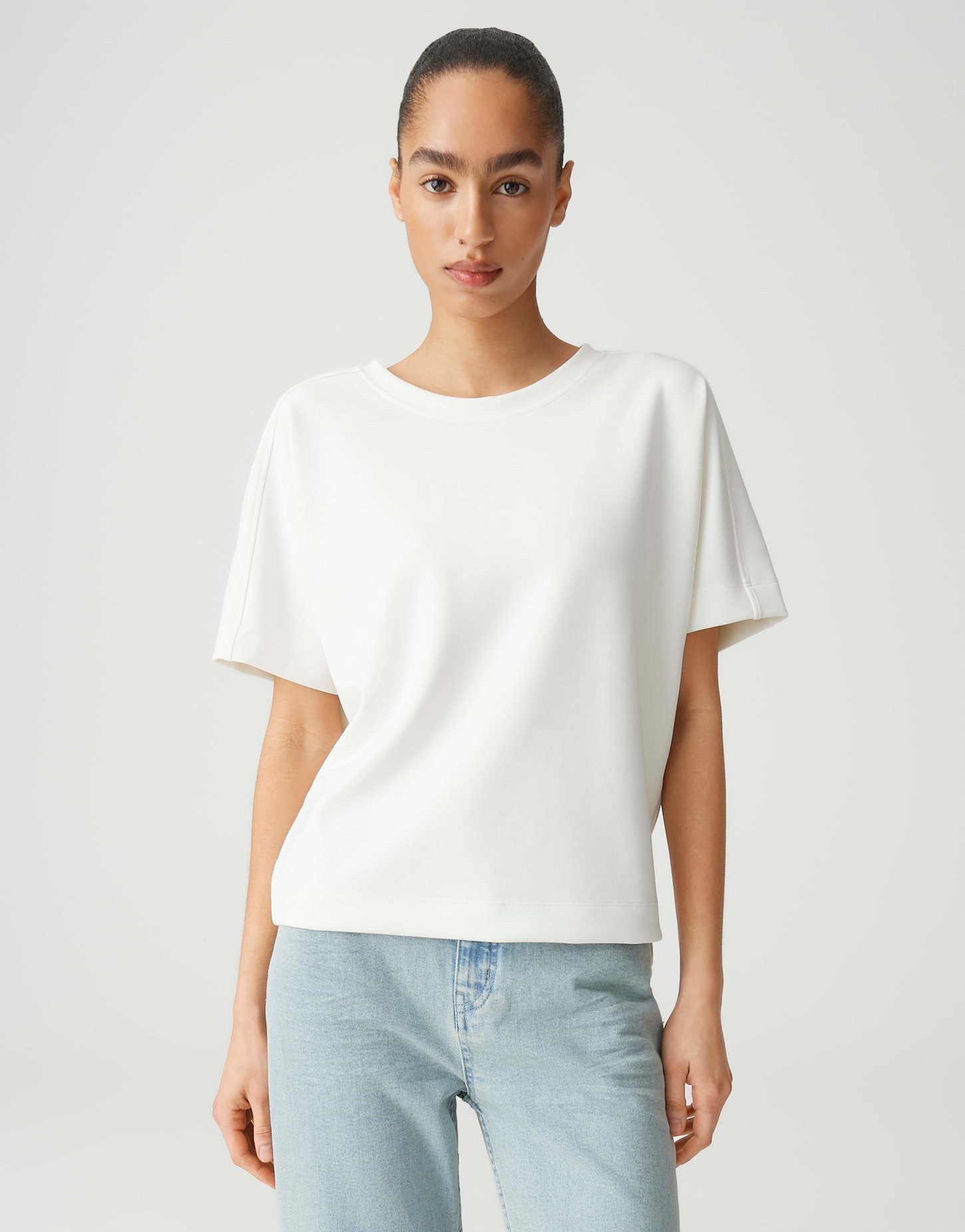 OPUS Sweatshirt Gosa aus Sweatware mit Fledermausärmeln separate Schulterpasse, samtige Oberfläche, weicher Griff, Casual