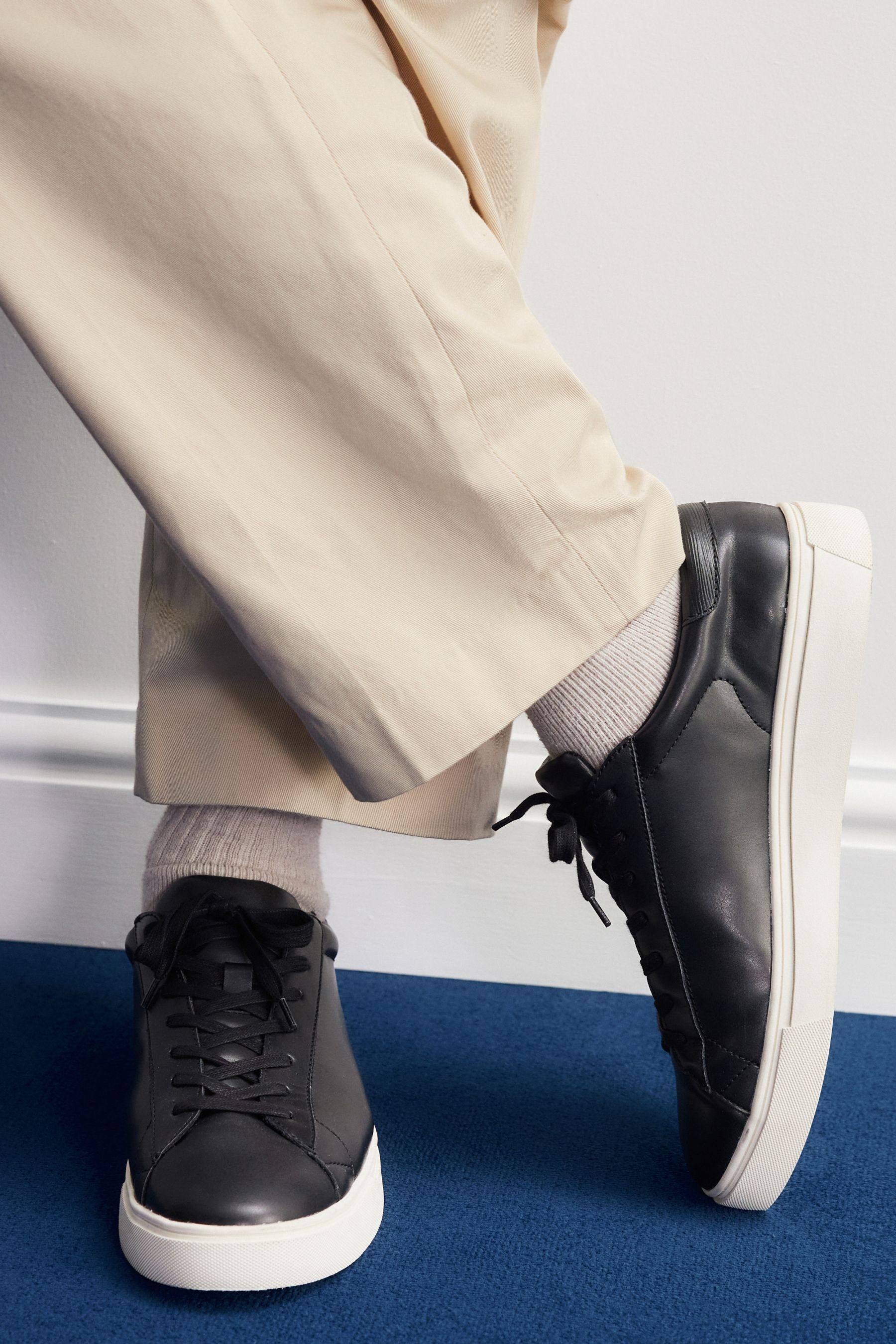 Next Minimalistische Sneaker Sneaker (1-tlg)
