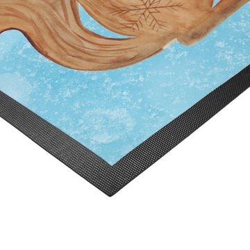 Fußmatte 40 x 60 cm Eichhörnchen Weihnachtszeit - Eisblau - Geschenk, Fußabstr, Mr. & Mrs. Panda, Höhe: 0.3 mm, Elegantes Design