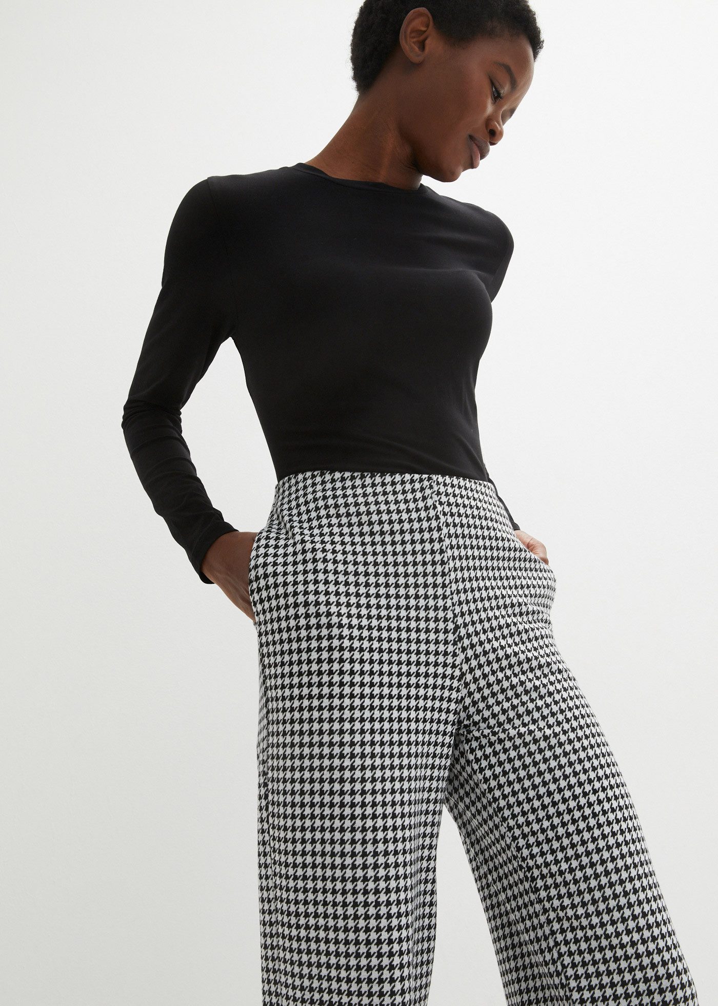bonprix Stretch-Hose Stretch-Material, mit Hahnentrittmuster, Loose Fit Passform
