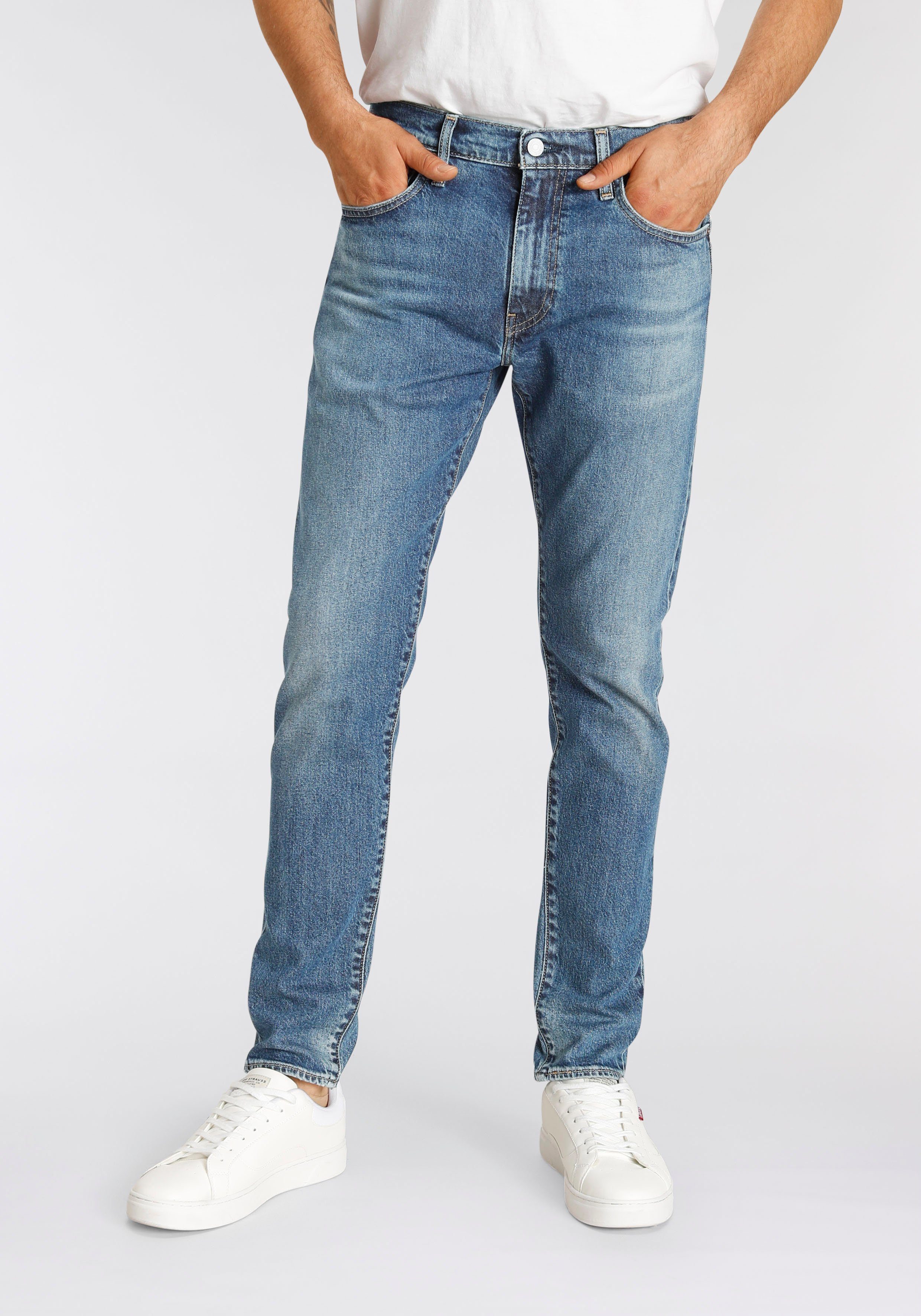 Levi's® Tapered-fit-Jeans 512 Slim Taper Fit mit Markenlabel MEDIUM INDIGO ST | Tapered Jeans