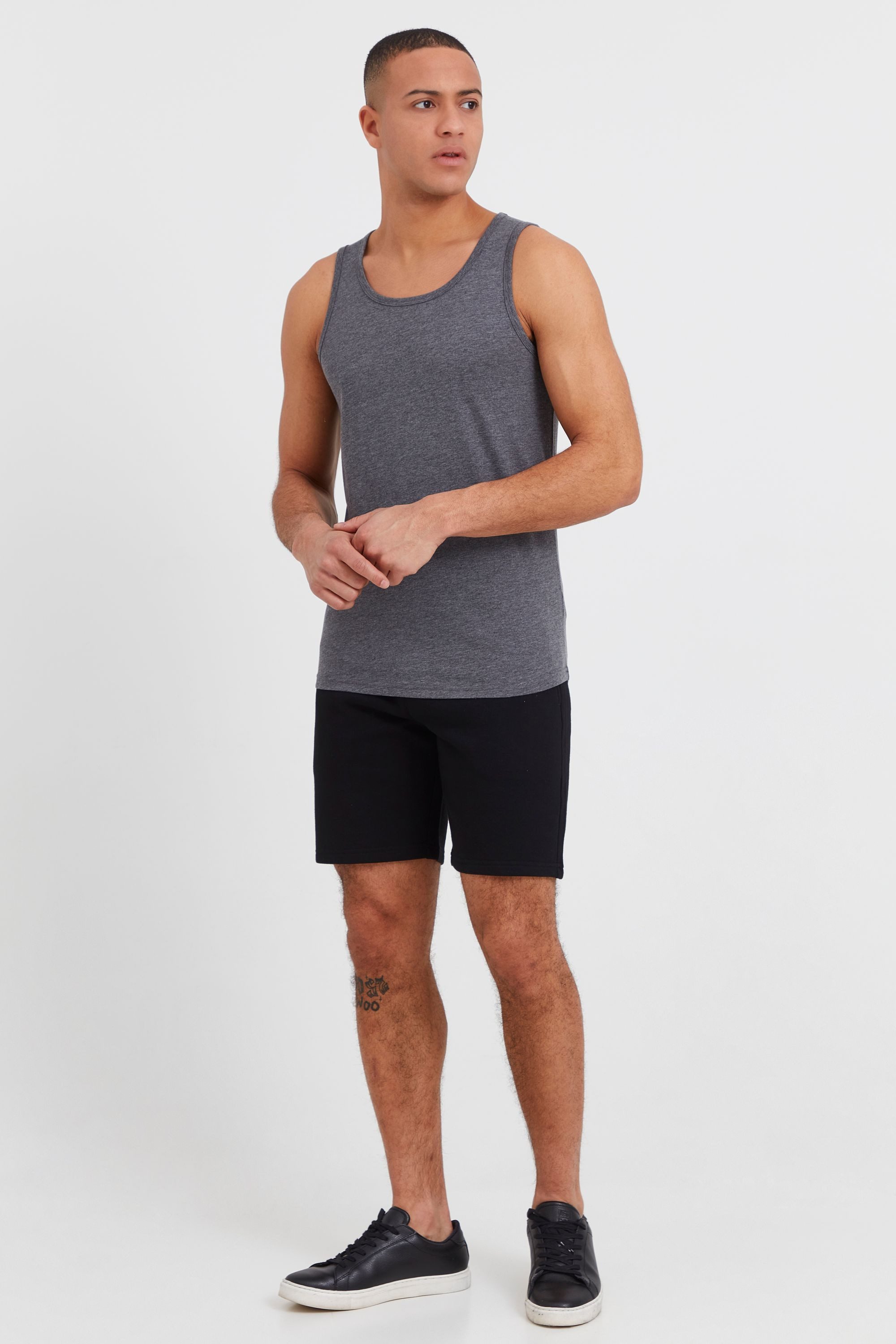 !Solid Sweatshorts SDOliver Basic Sweat Shorts mit Kordeln