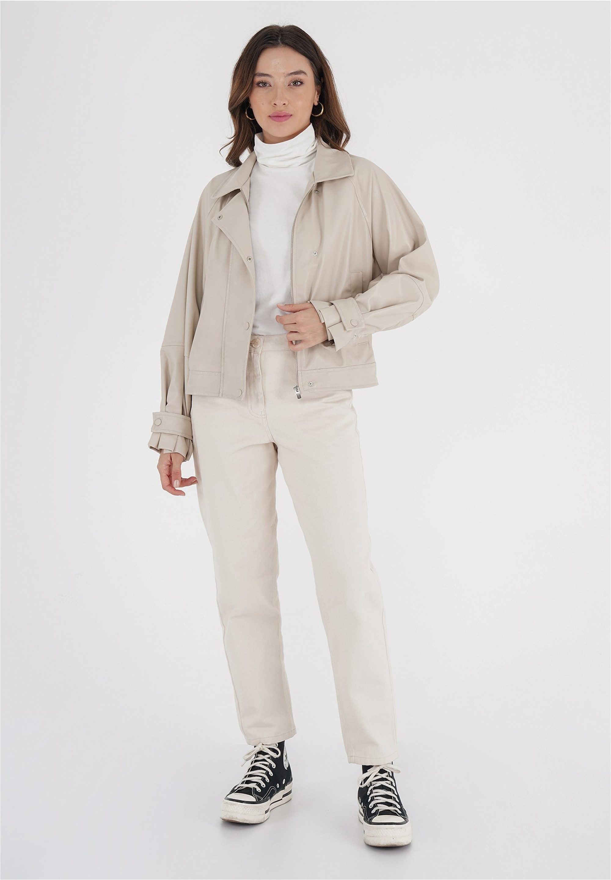 freshlions Outdoorjacke Mina (1-St) mit Riegeln an den Ärmeln