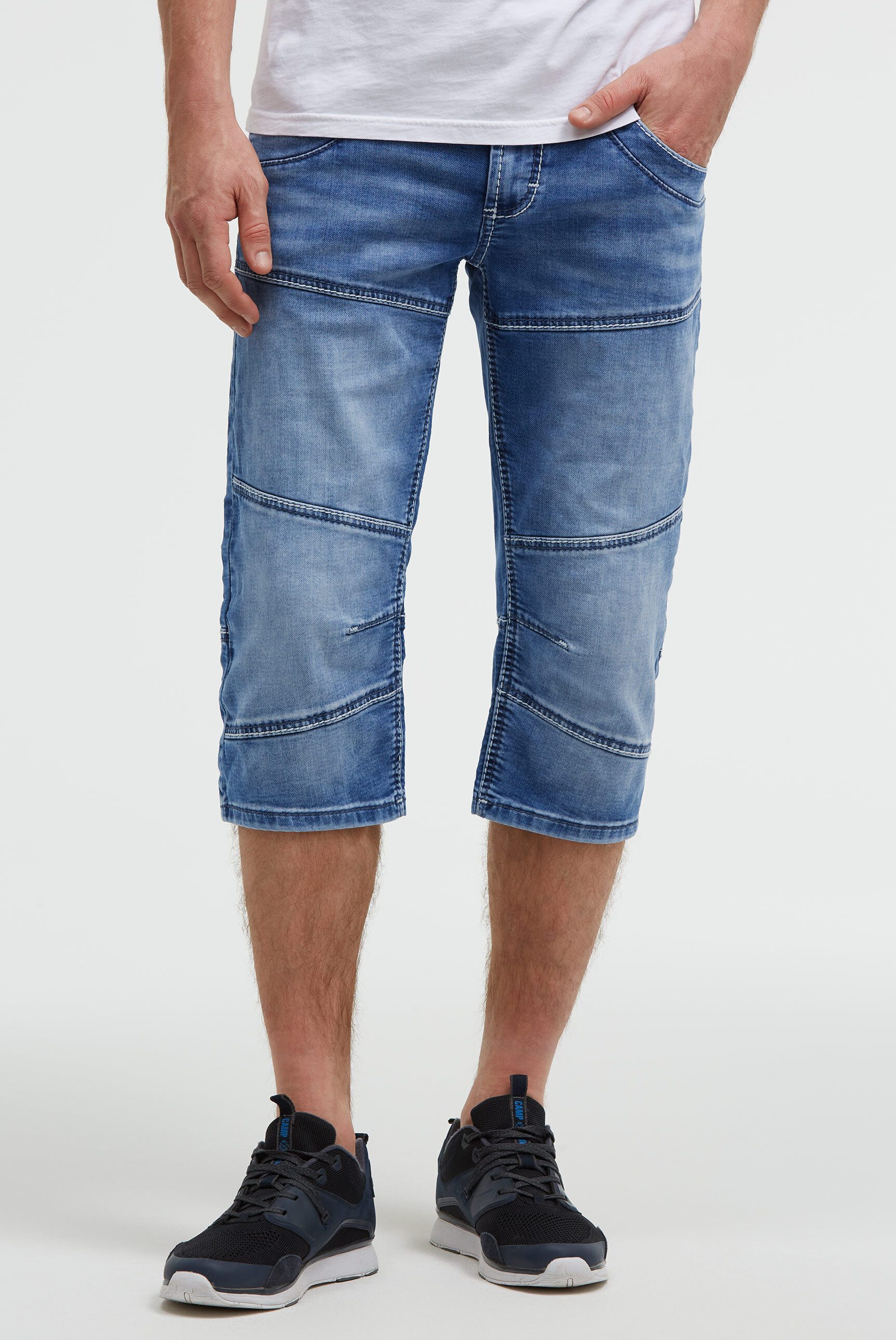 CAMP DAVID Jeansshorts mit Teilungsnähten
