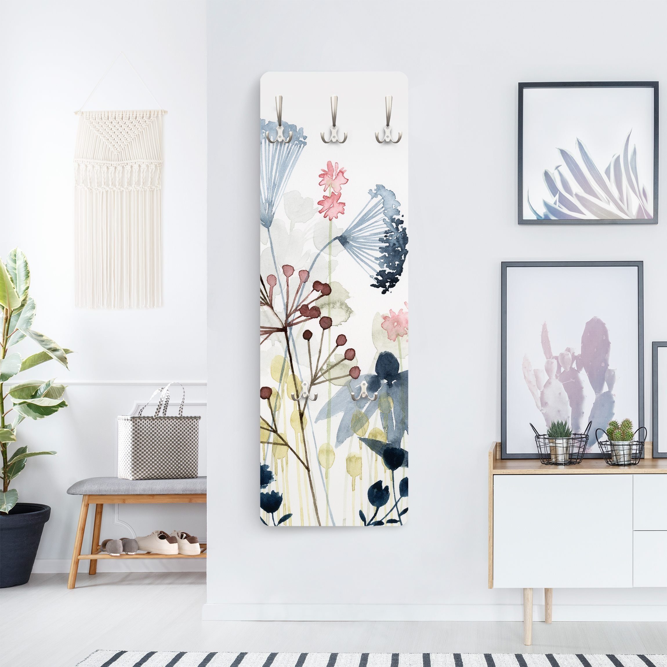 Bilderdepot24 Garderobenpaneel weiss Aquarell Blumen Floral Kunst Landhaus Wildblumen Aquarell I (ausgefallenes Flur Wandpaneel mit Garderobenhaken Kleiderhaken hängend), moderne Wandgarderobe - Flurgarderobe im schmalen Hakenpaneel Design