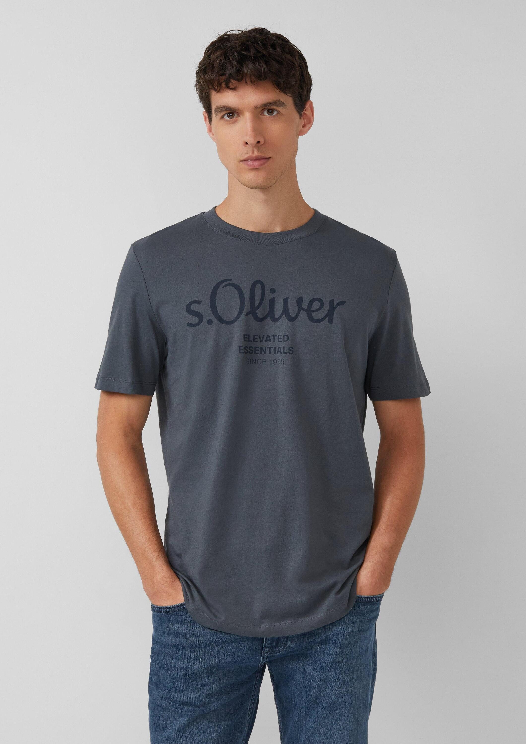 s.Oliver Kurzarmshirt T-Shirt Baumwoll-T-Shirt mit Logo-Print