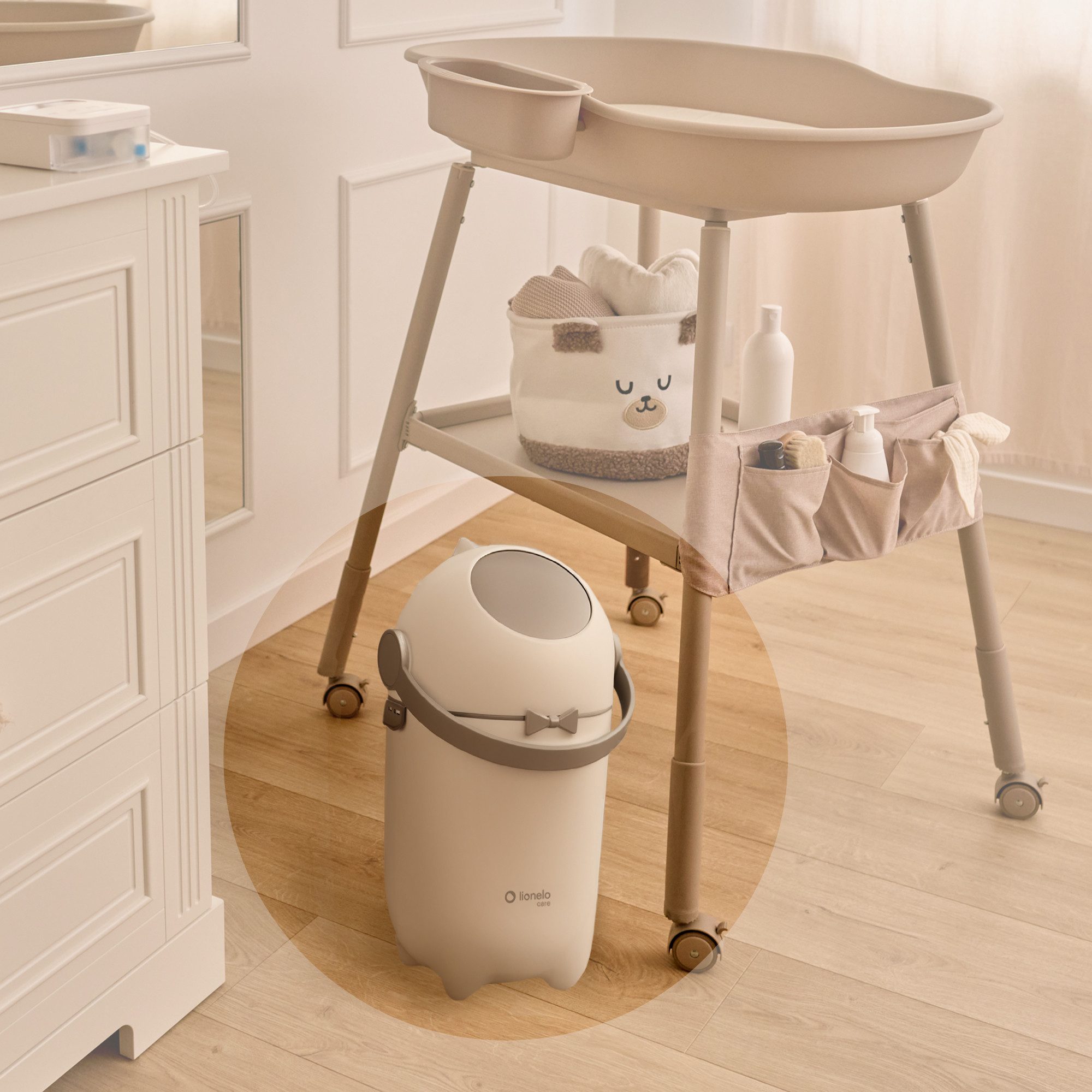 lionelo Windeleimer PUREBIN, Luftdicht/Universalbeutel/10l/Einhand/Falltür