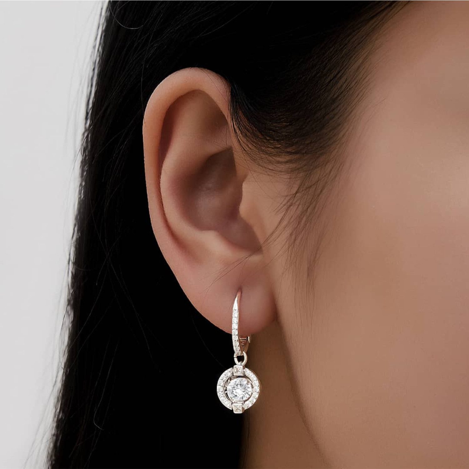 Lisandra Scott Paar Ohrhänger Funkelnd Creolen Ohrringe Kristallpavé hängen günstig online kaufen