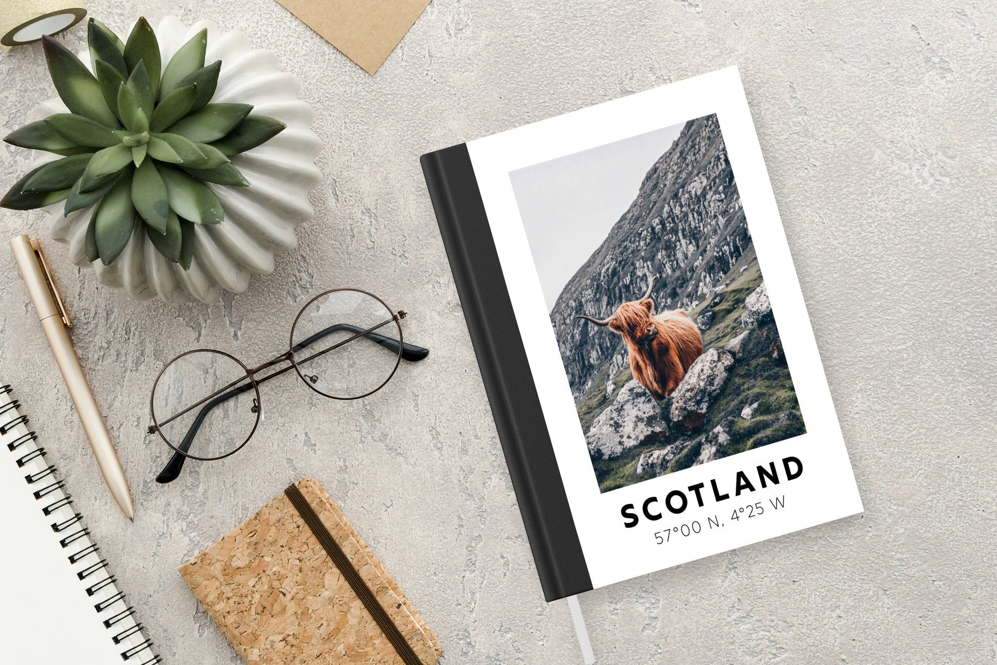 MuchoWow Notizbuch Schottland - Schottische Seiten, Journal, Haushaltsbuch Notizheft, A5, Berge, - Highlander 98 Merkzettel, Tagebuch