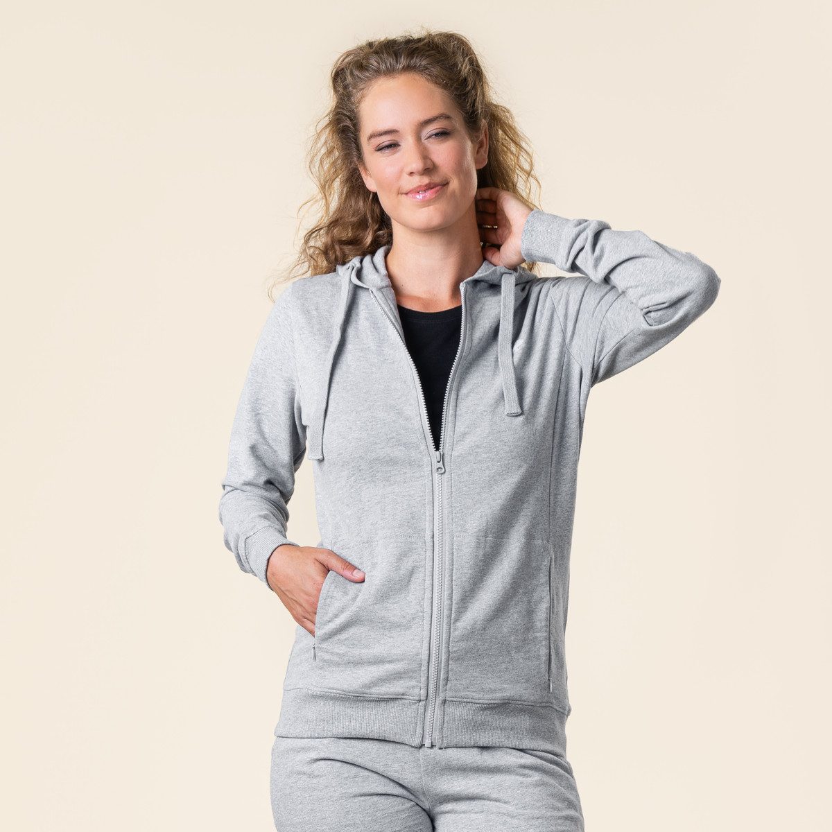 LIVING CRAFTS Kapuzensweatjacke LAMINA GOTS zertifiziert