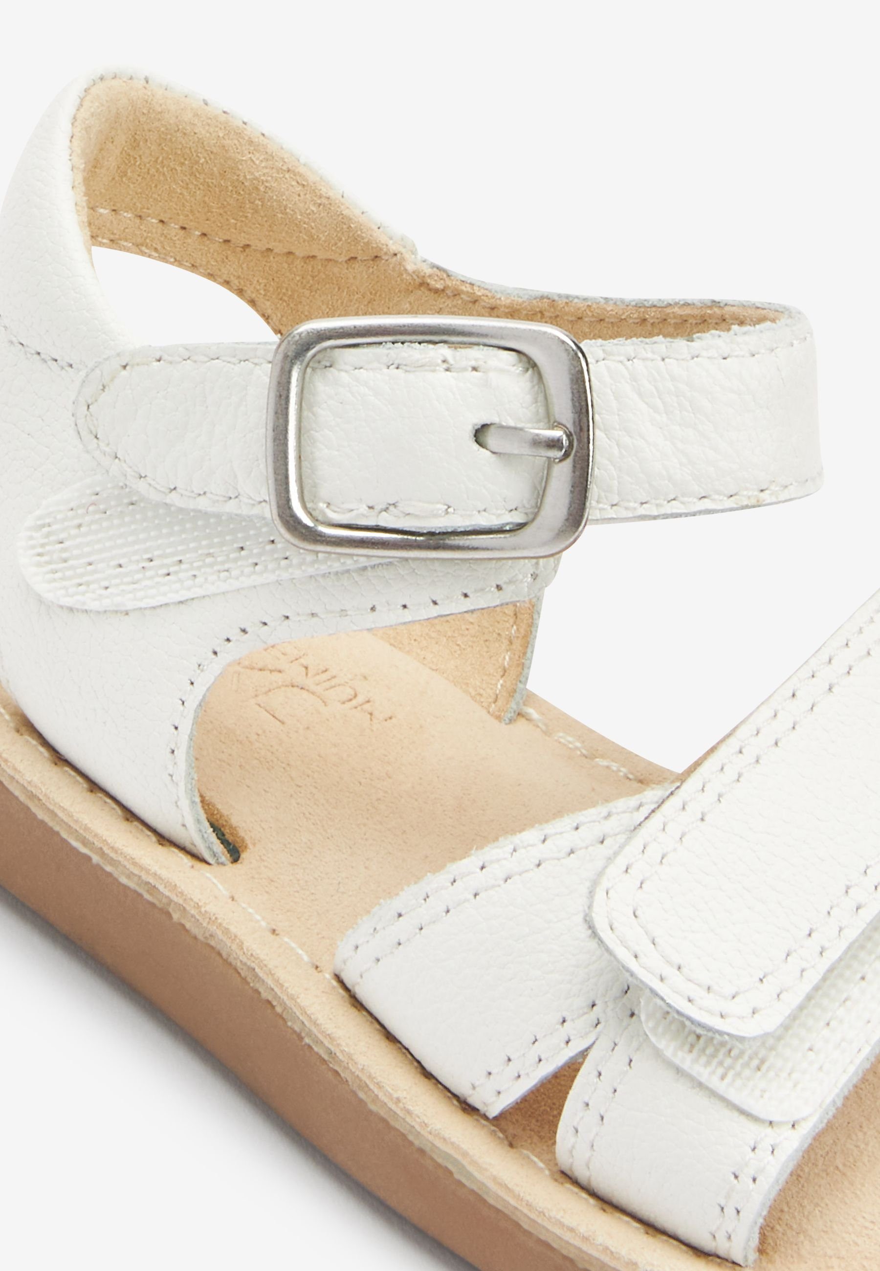 White Luxe™ Sandalen (1-tlg) Next Sandale Leather Little
