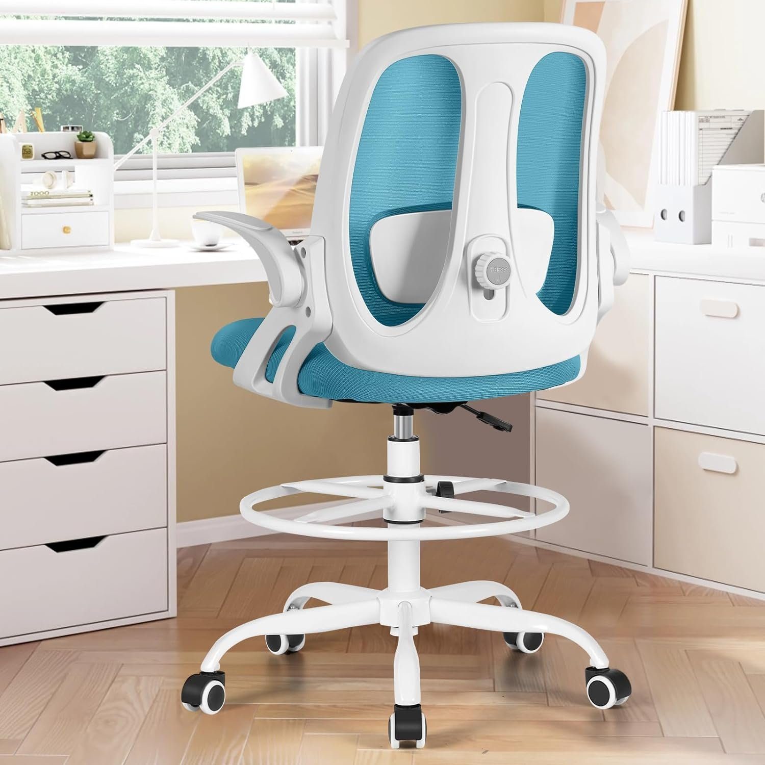 Razzor Bürostuhl (360° Drehstuhl mit Fußstütze, Hoher Arbeitsstuhl aus Netz), Büro,Schreibtischstuhl Ergonomisch Armlehnen,Atmungsaktiv bis zu 110Kg
