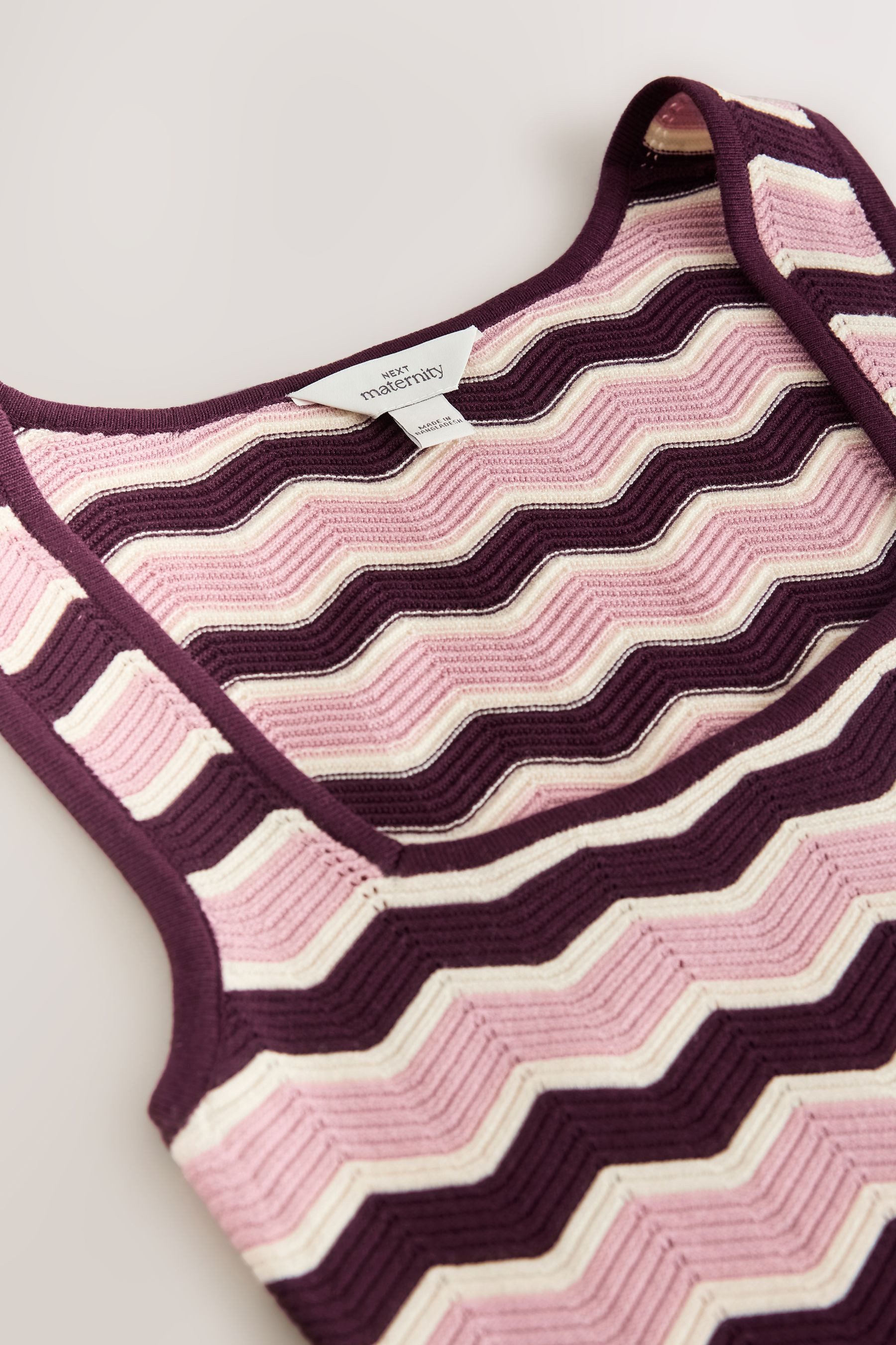 Next Strickkleid Strickkleid mit eckigem Ausschnitt, Umstandsmode (1-tlg)