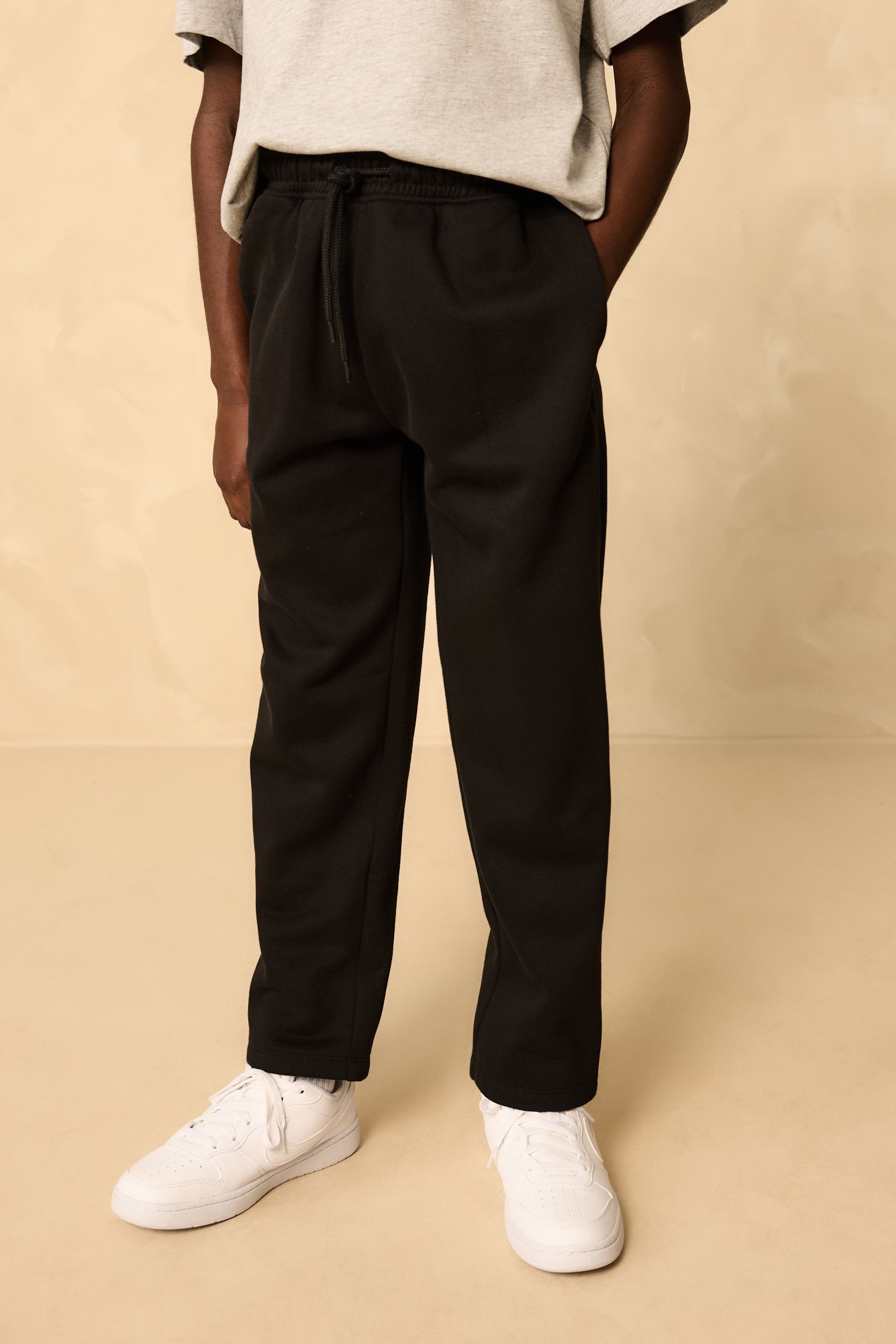 Jogginghose Regular Fit Jogginghose ohne Bündchen