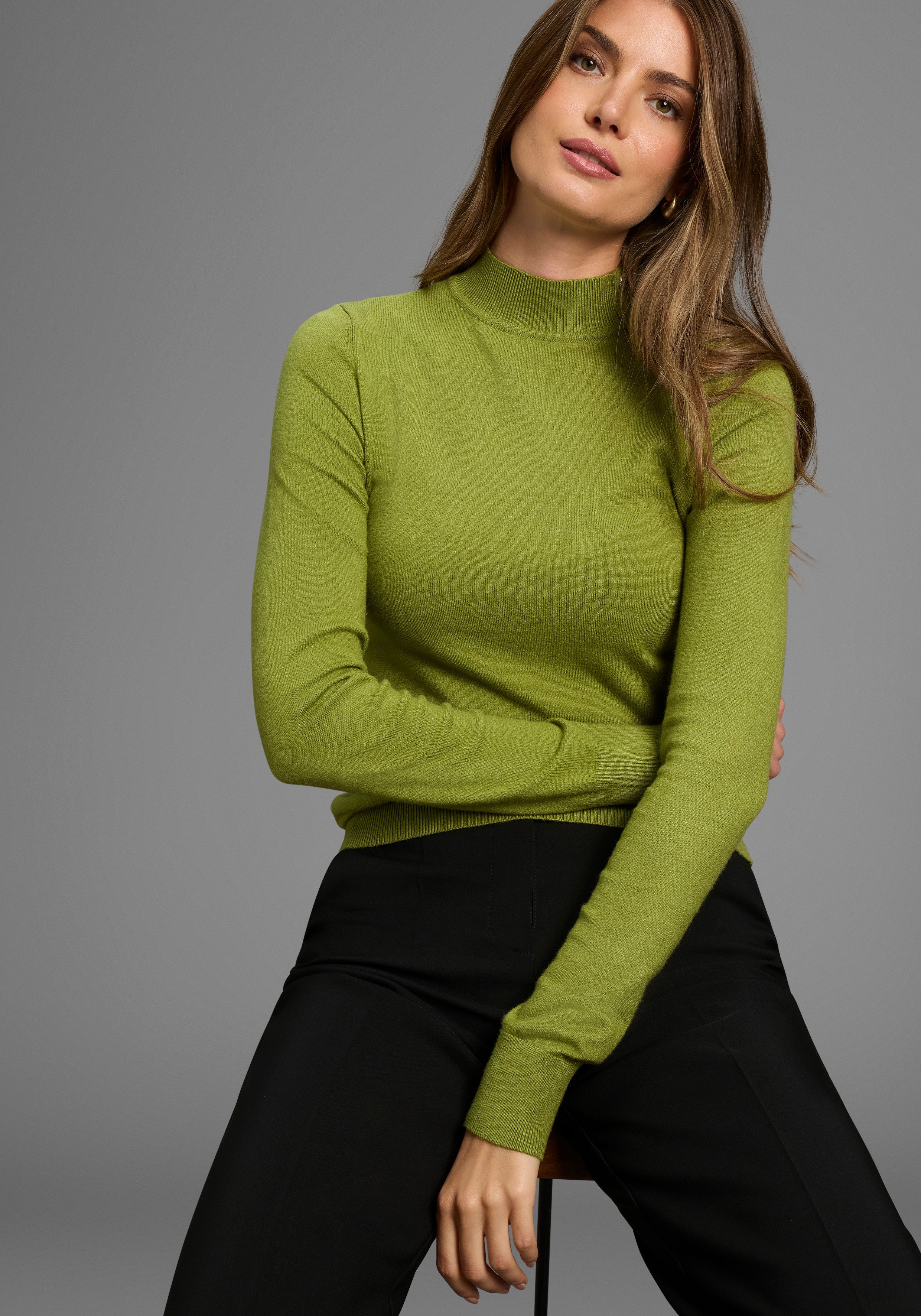 HECHTER PARIS Stehkragenpullover mit edler Knopfleiste auf der Schulter - N günstig online kaufen