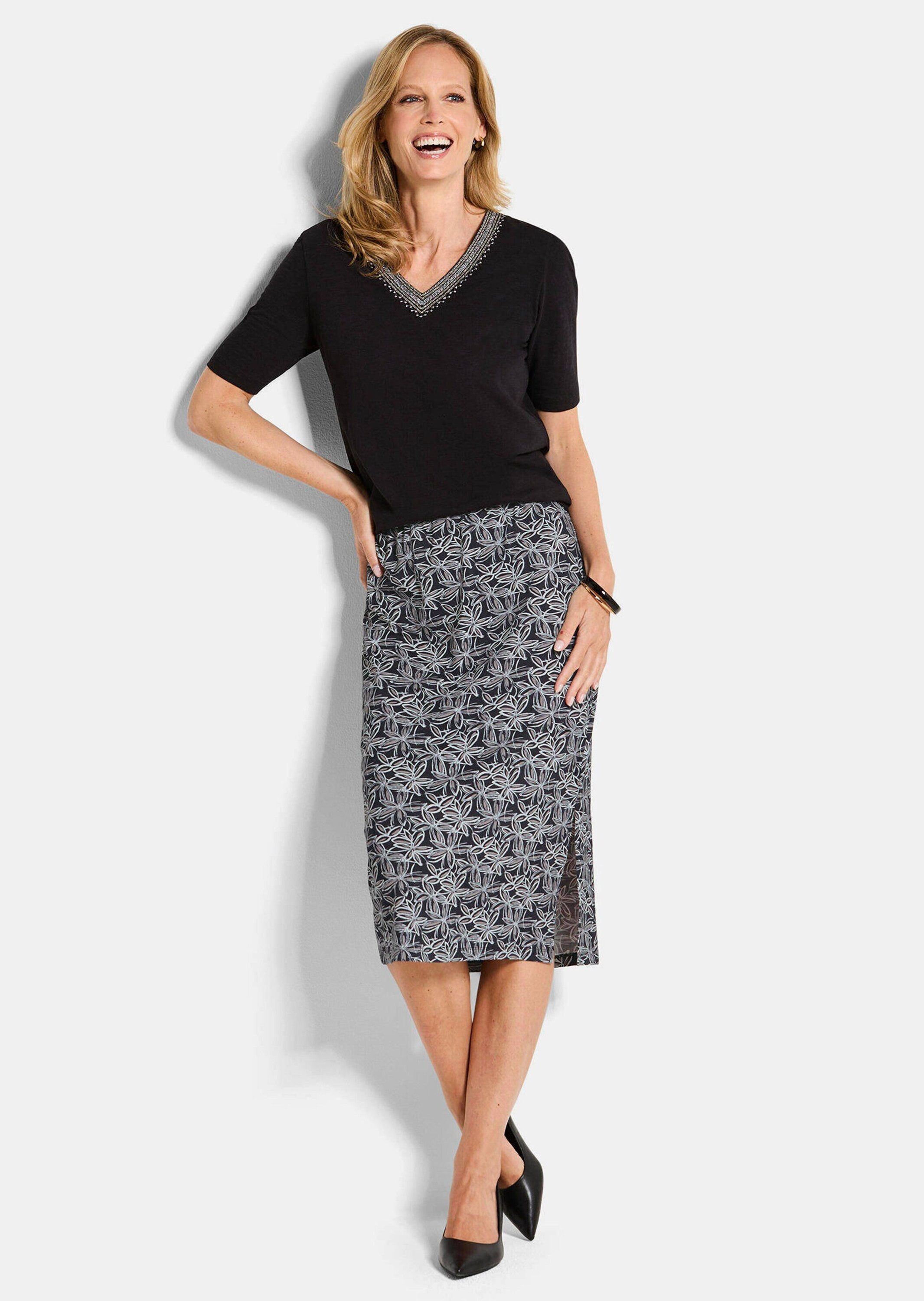 GOLDNER Jerseyrock Kurzgröße: Schlupfrock mit floralem Muster Midirock mit Rundum-Dehnbund, seitlichem Schlitz und Wadenlänge