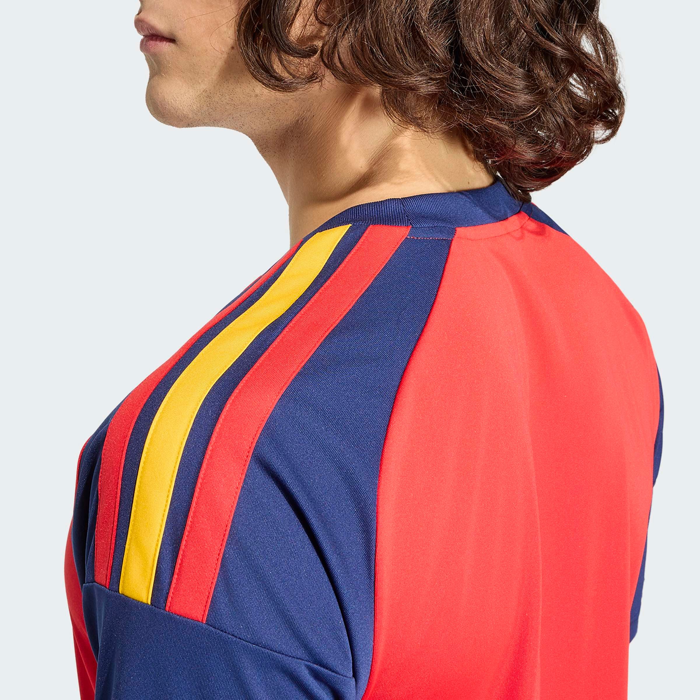 adidas Performance Fußballtrikot RFEF H JSY FAN für Erwachsene, ohne Verschluss, mit Rundhalsausschnitt, aus Polyester