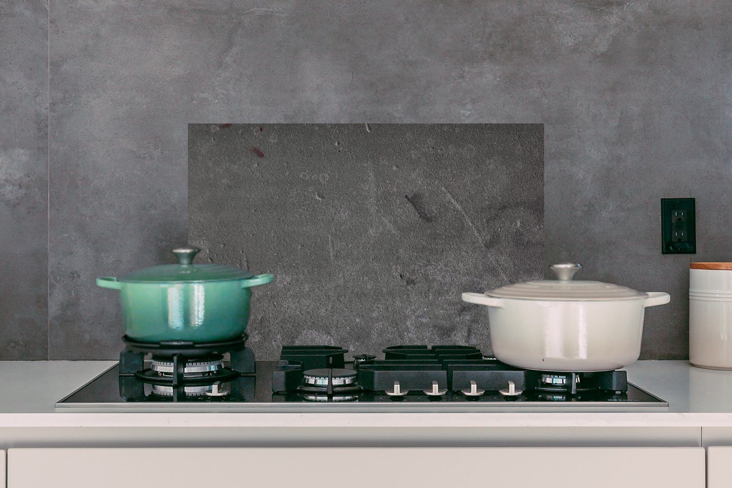 Küchenrückwand Temperaturbeständig - Wandschutz, - - Grau (1-tlg), aus Linie Formen, küchen MuchoWow Beton Herdblende 60x40 cm,