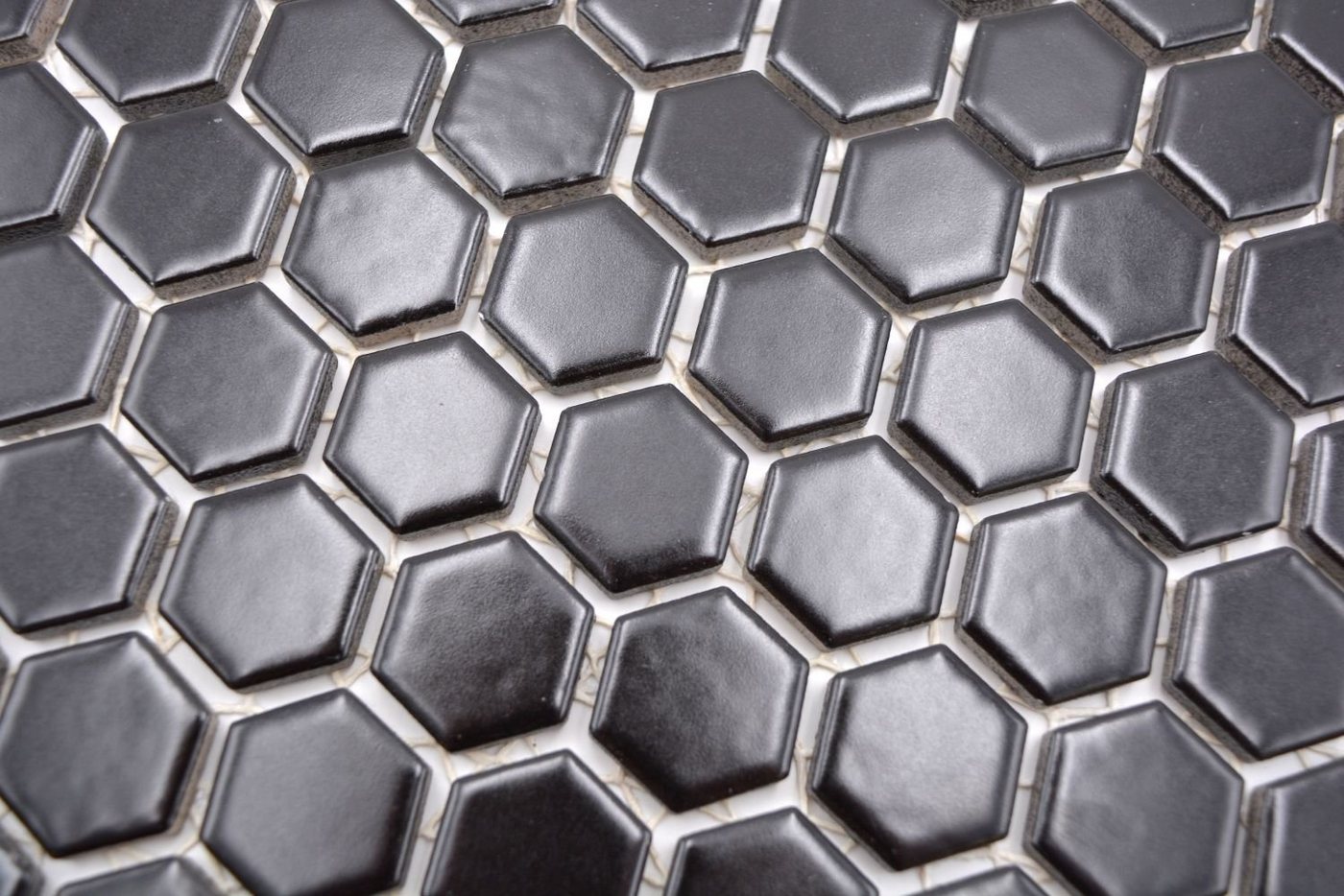 Thumbnail - Mosani Mosaikfliesen Keramikmosaik Mosaikfliesen schwarz matt / 10 Mosaikmatten