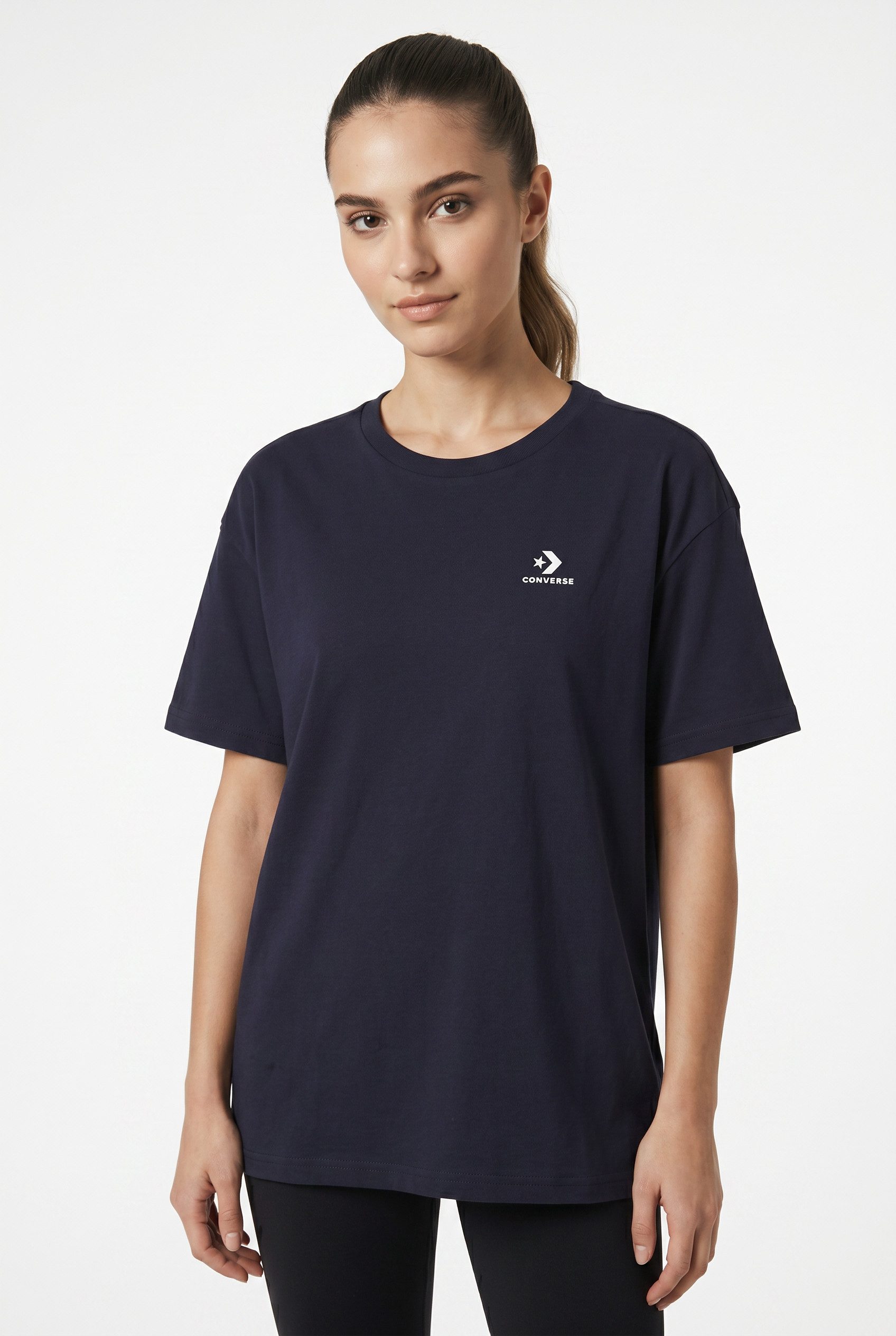 Converse Oversize-Shirt WOMEN'S CONVERSE STAR CHEVRON OVERSIZED T-SHIRT Oversize-Schnitt, aus Baumwolle, erhältlich in den Größen XS bis XXL