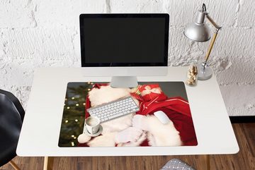MuchoWow Gaming Mauspad Ein Porträt des Weihnachtsmanns, der einen roten Sack über der (1-St), Büro für Tastatur und Maus, Mousepad Gaming, 90x60 cm, XXL, Großes