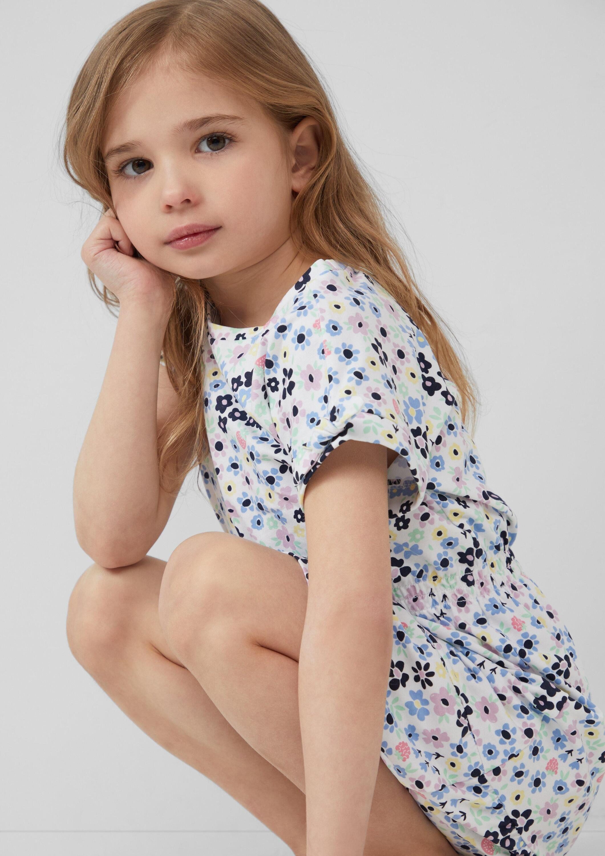 s.Oliver Minikleid Kleid Kurzes Kleid mit All-over-Print und Raffung