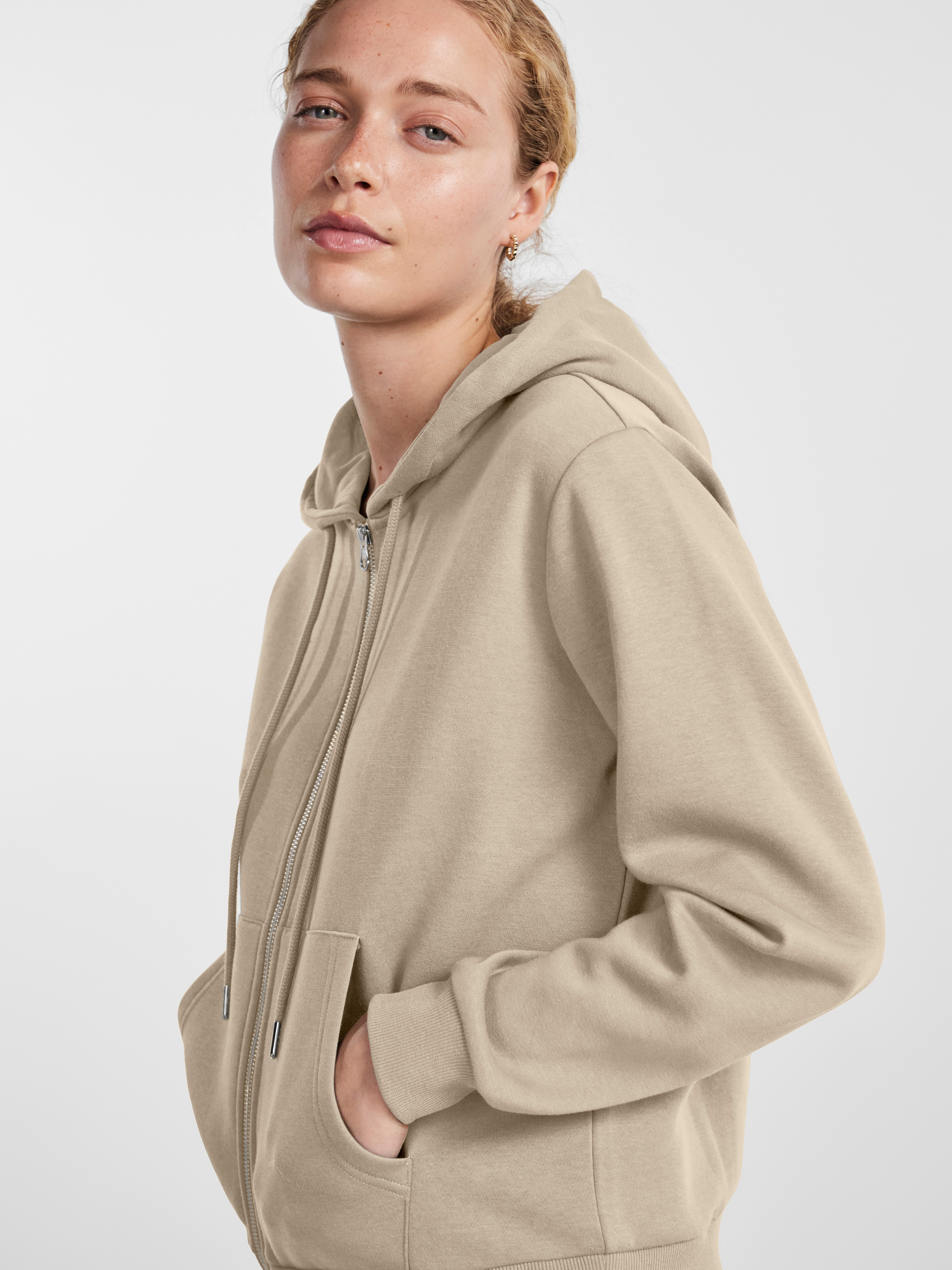 pieces Kapuzensweatshirt PCCHILLI LS ZIP HOODIE NOOS BC günstig online kaufen