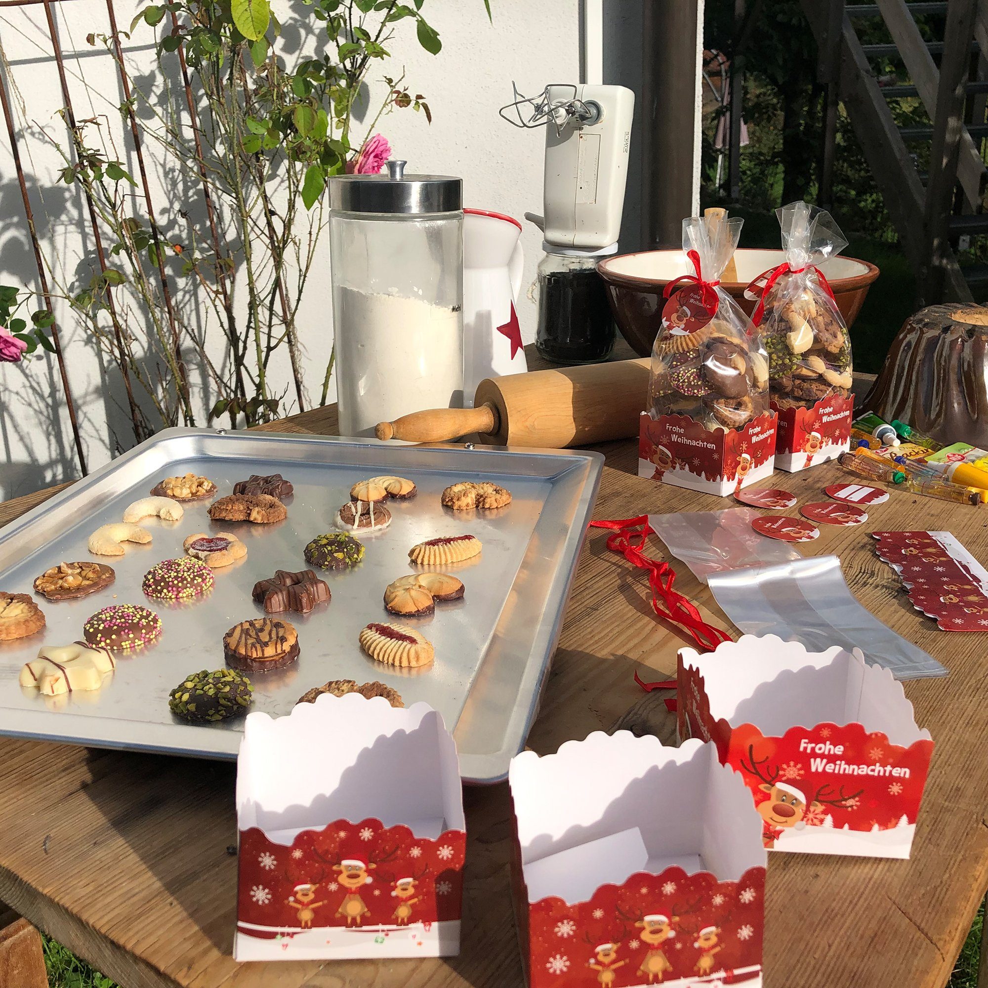 Annastore Vorratsdose 36 x Gebäcktüten Rentier Bodenbeutel für Weihnachtsplätzchen, Bonbontüten, Geschenktüten – Bild 3 von 5