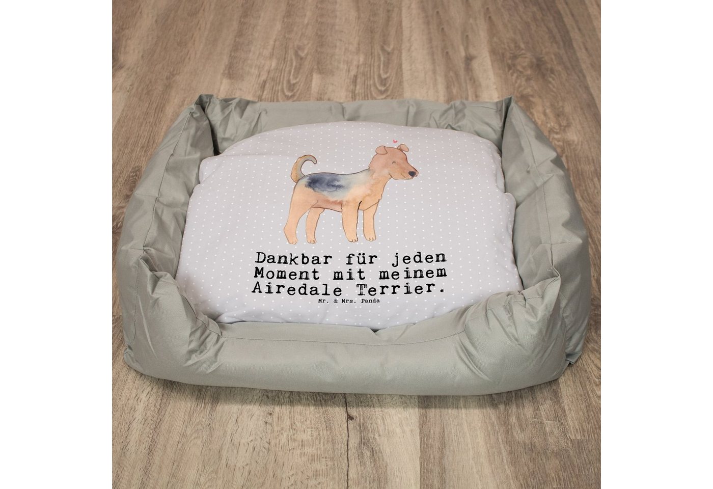 Thumbnail - Mr. & Mrs. Panda Tierbett Airedale Terrier Moment - Grau Pastell - Geschenk, Körbchen, Hundebes, Modernes Design